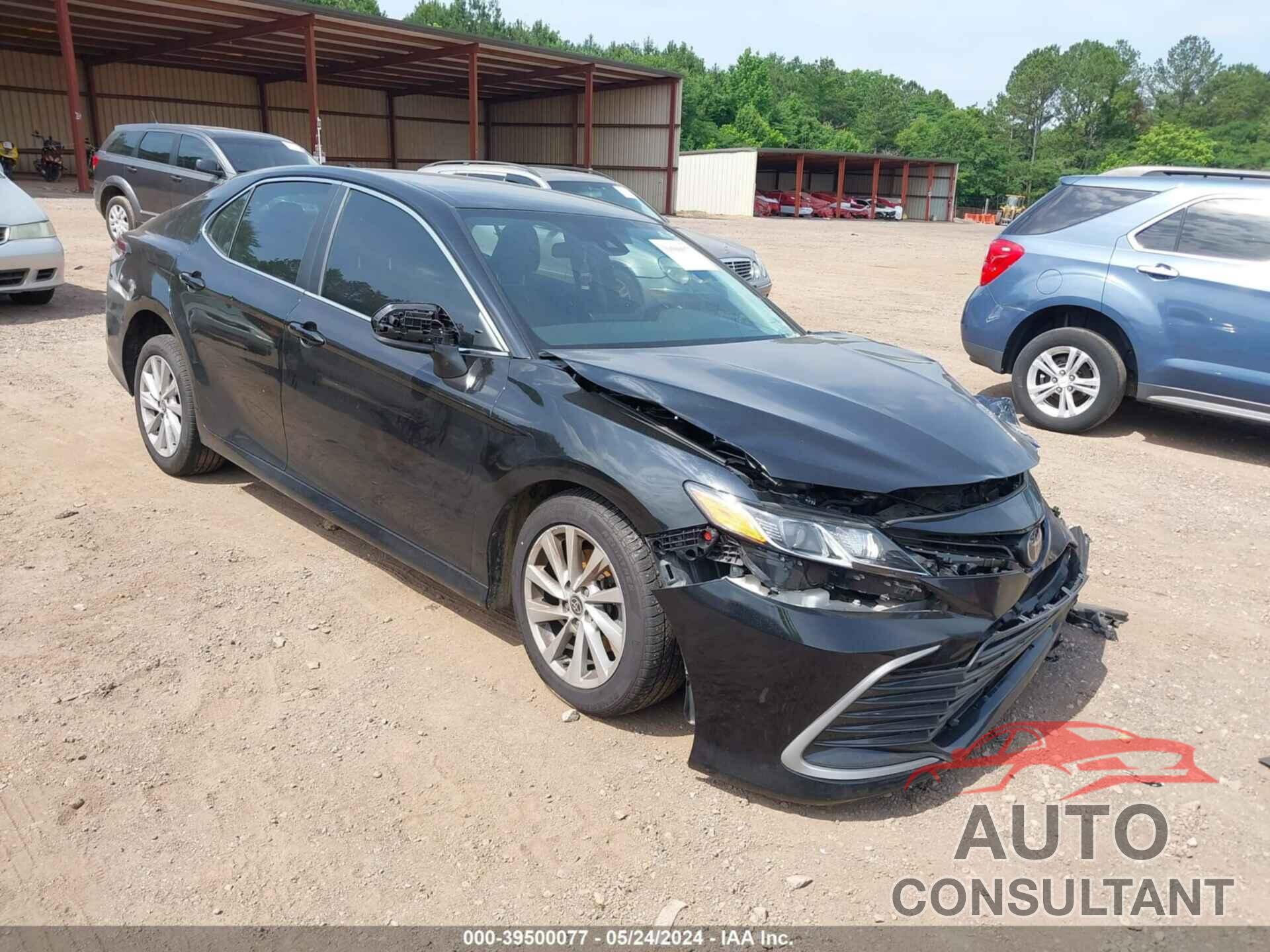 TOYOTA CAMRY 2021 - 4T1C11AK7MU536728