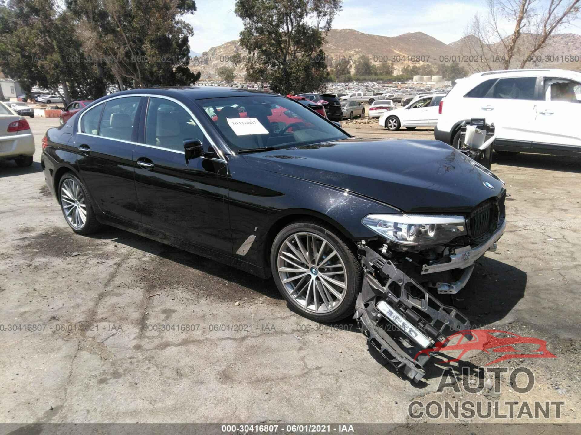 BMW 5 SERIES 2018 - WBAJA9C53JB251000