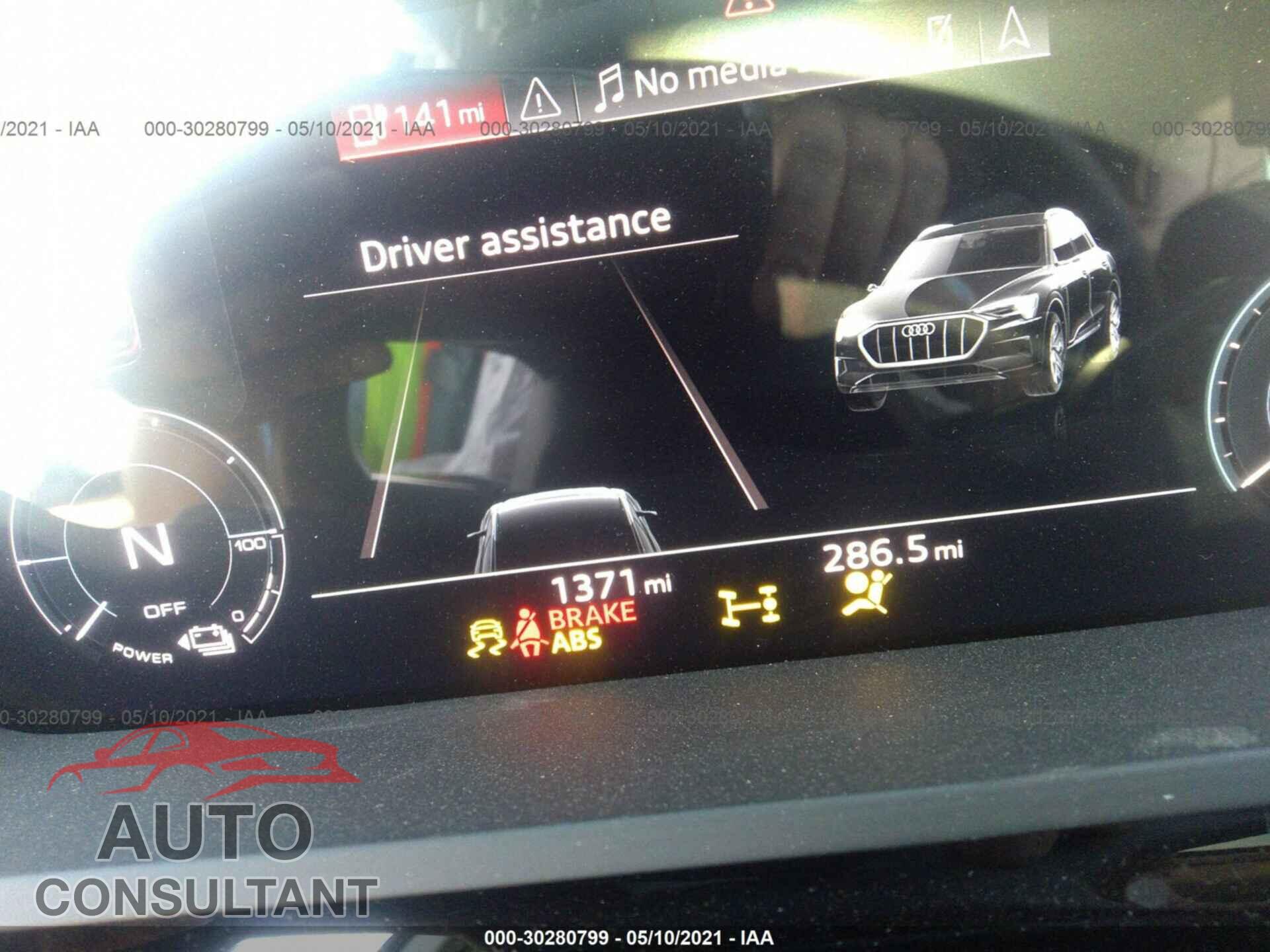 AUDI E-TRON 2021 - WA1AAAGE0MB012825
