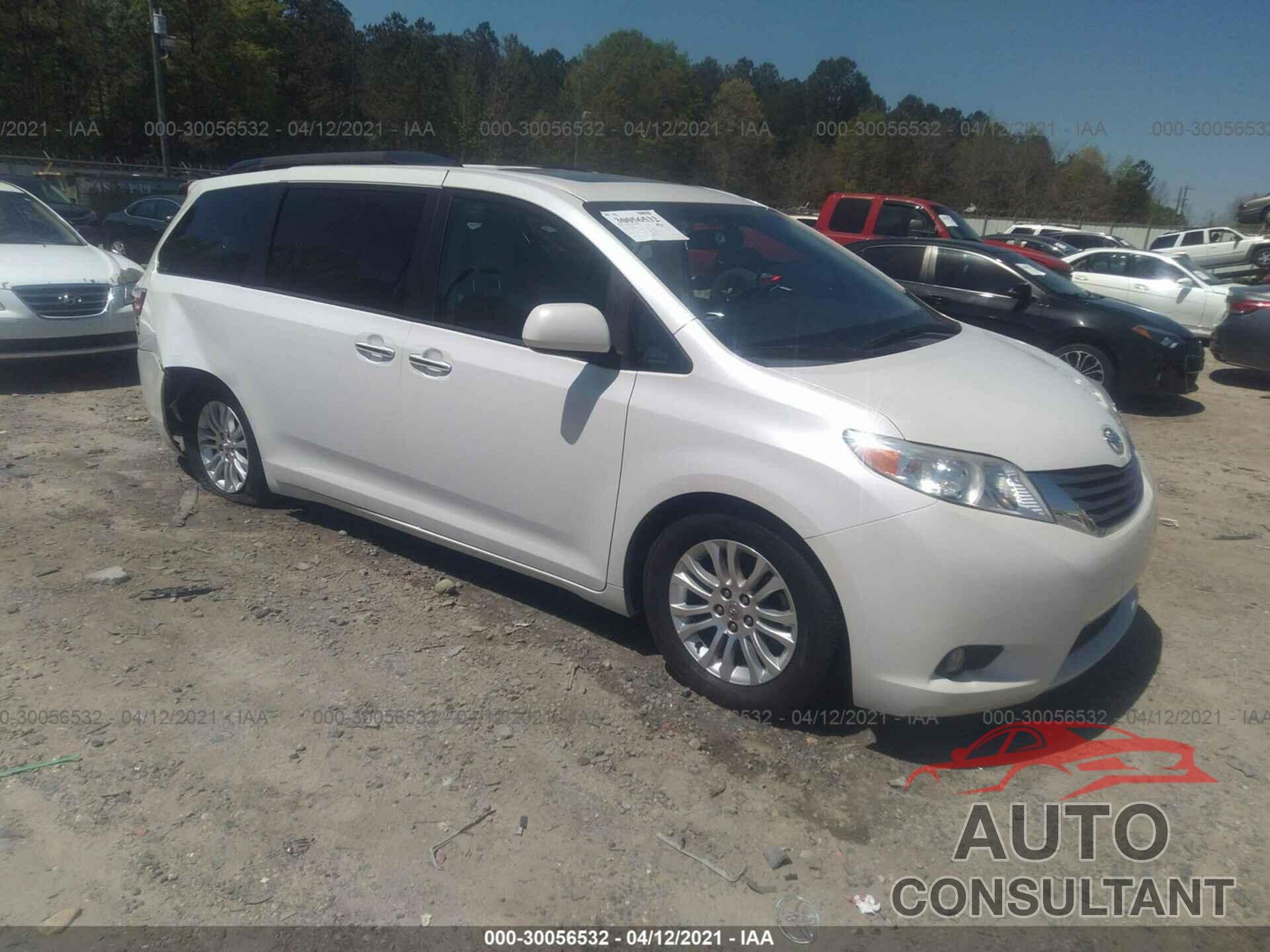 TOYOTA SIENNA 2016 - 5TDYK3DC7GS710605