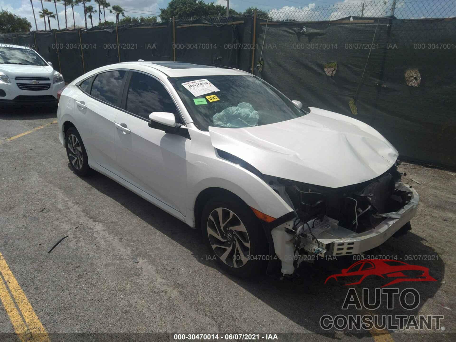 HONDA CIVIC SEDAN 2018 - 19XFC2F75JE004409