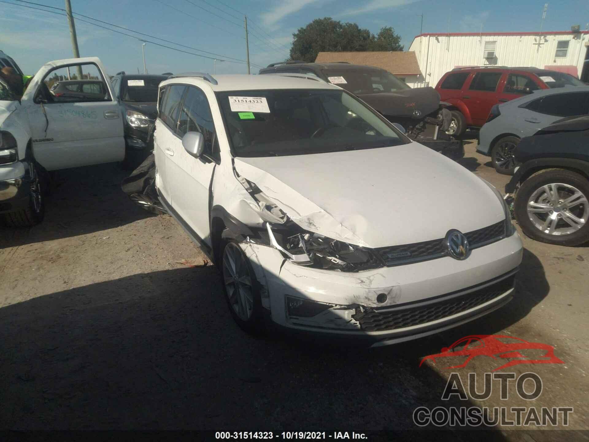 VOLKSWAGEN GOLF ALLTRACK 2017 - 3VWH17AU7HM509017