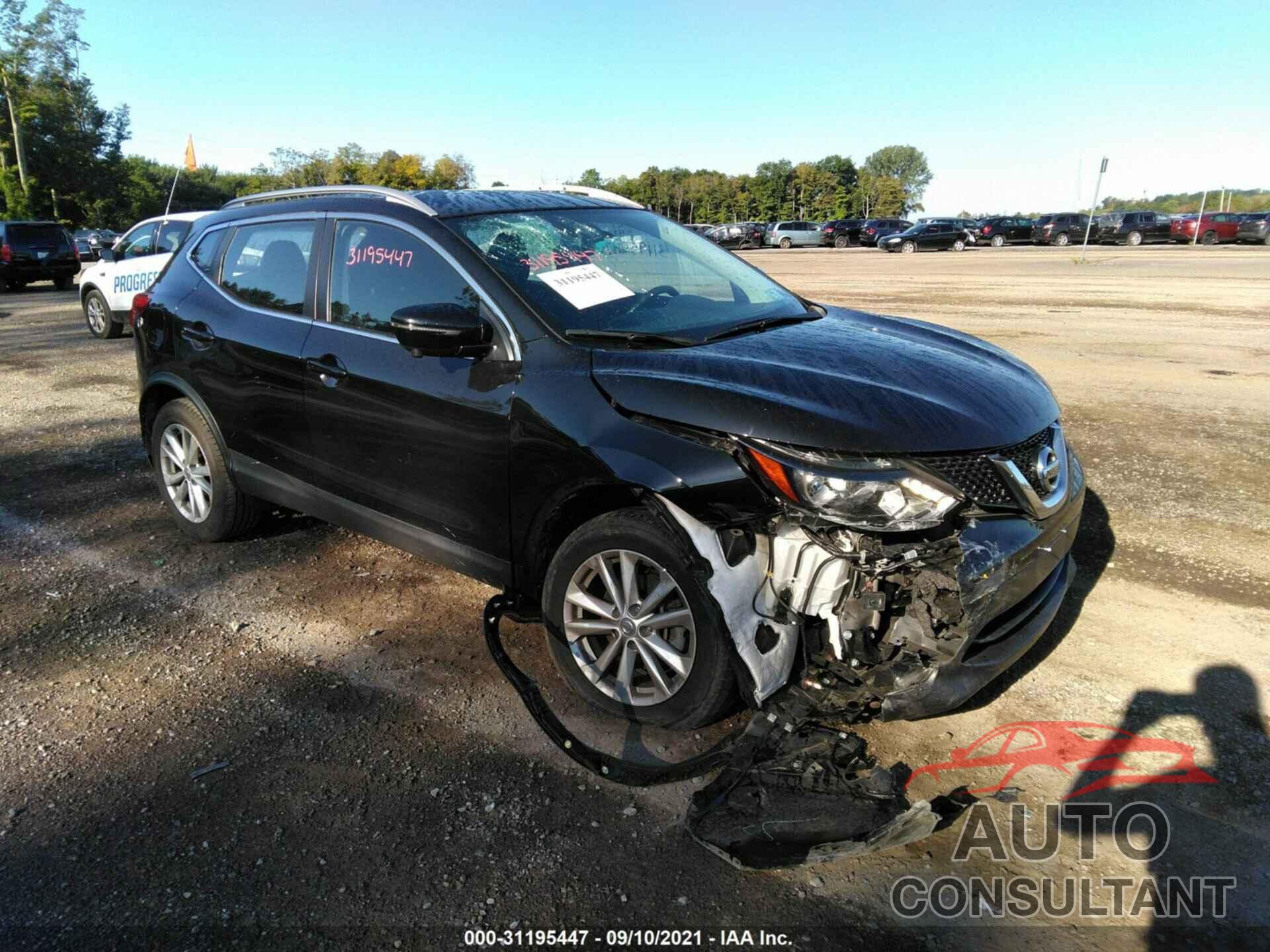 NISSAN ROGUE SPORT 2018 - JN1BJ1CR4JW204937