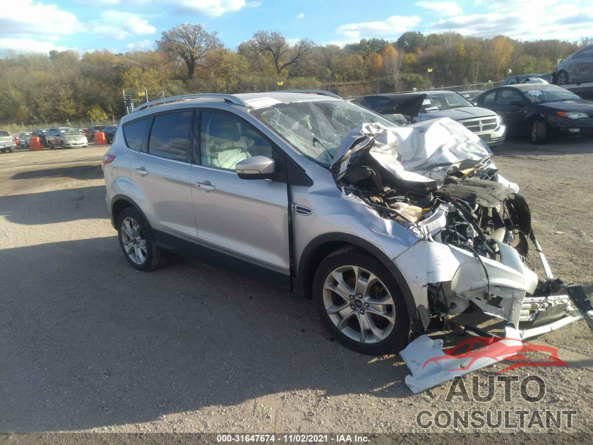 FORD ESCAPE 2016 - 1FMCU0JX1GUB57502
