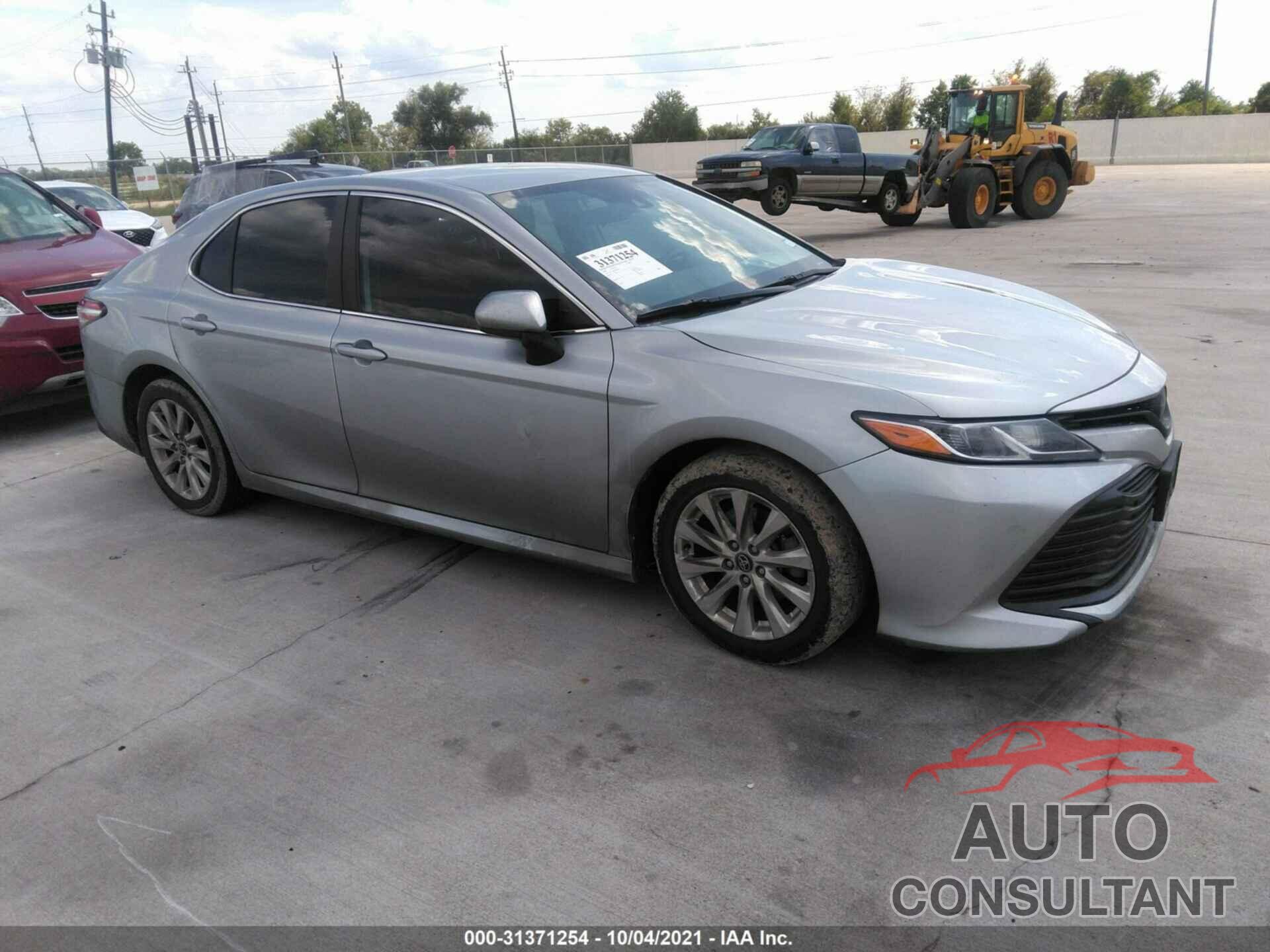 TOYOTA CAMRY 2020 - 4T1C11AK1LU882305