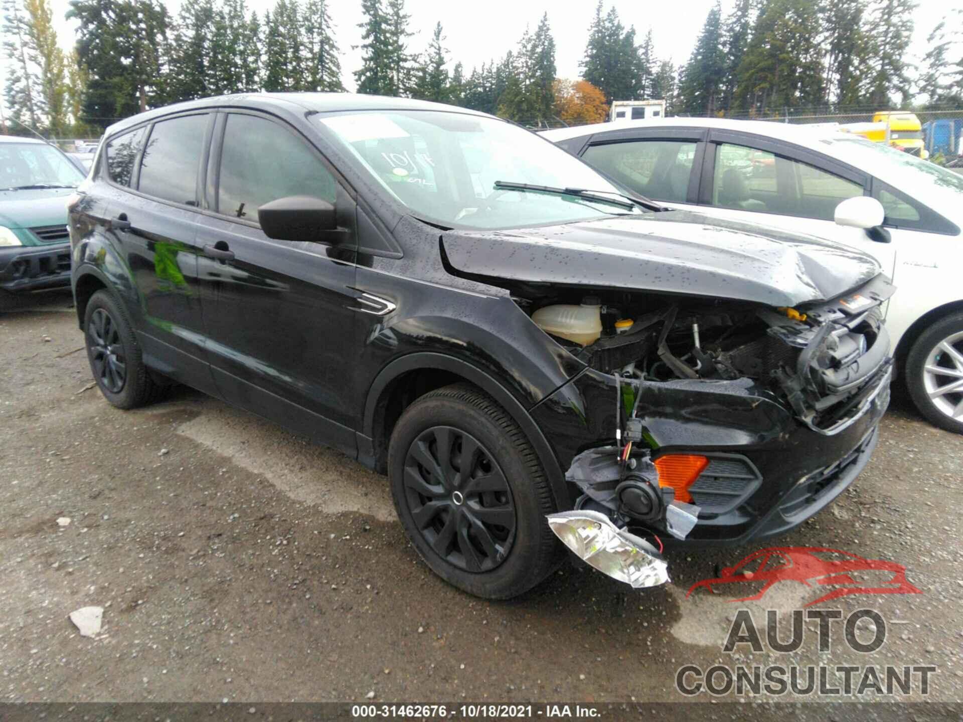 FORD ESCAPE 2017 - 1FMCU0F79HUB36939