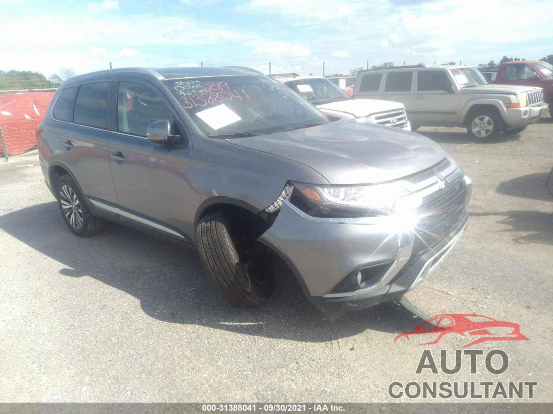 MITSUBISHI OUTLANDER 2019 - JA4AD3A35KJ001011