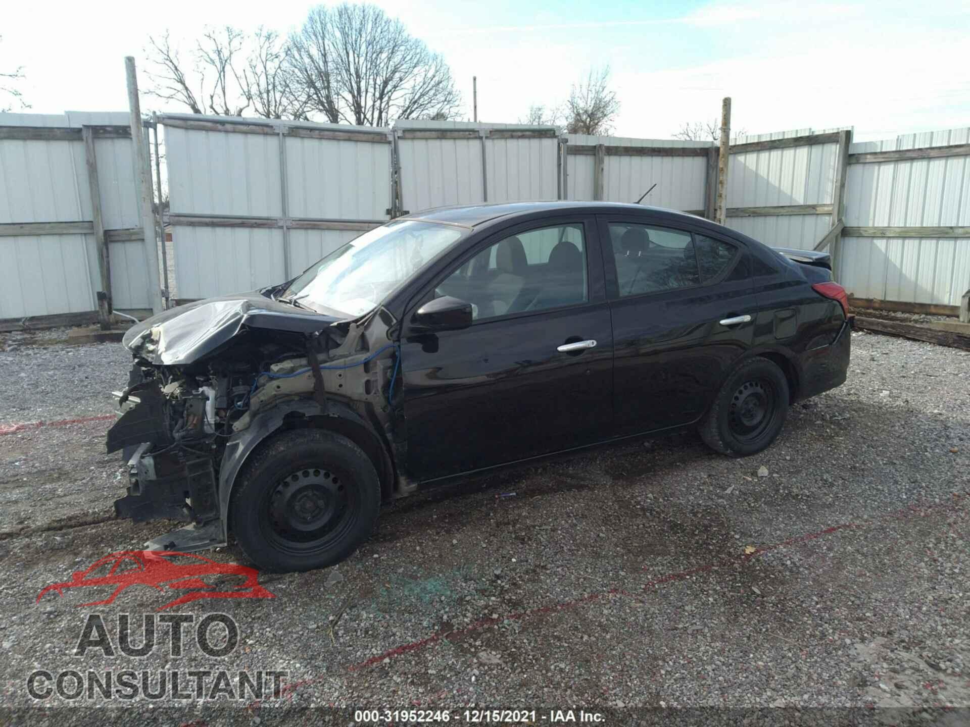 NISSAN VERSA 2019 - 3N1CN7AP3KL847154