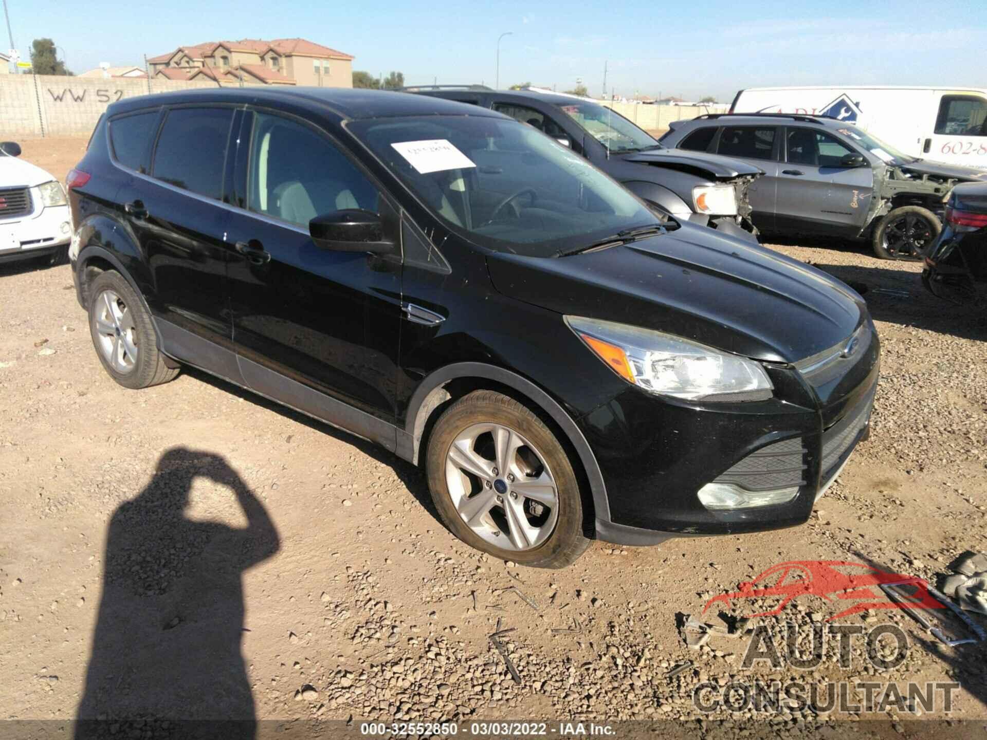 FORD ESCAPE 2016 - 1FMCU0G77GUB54997