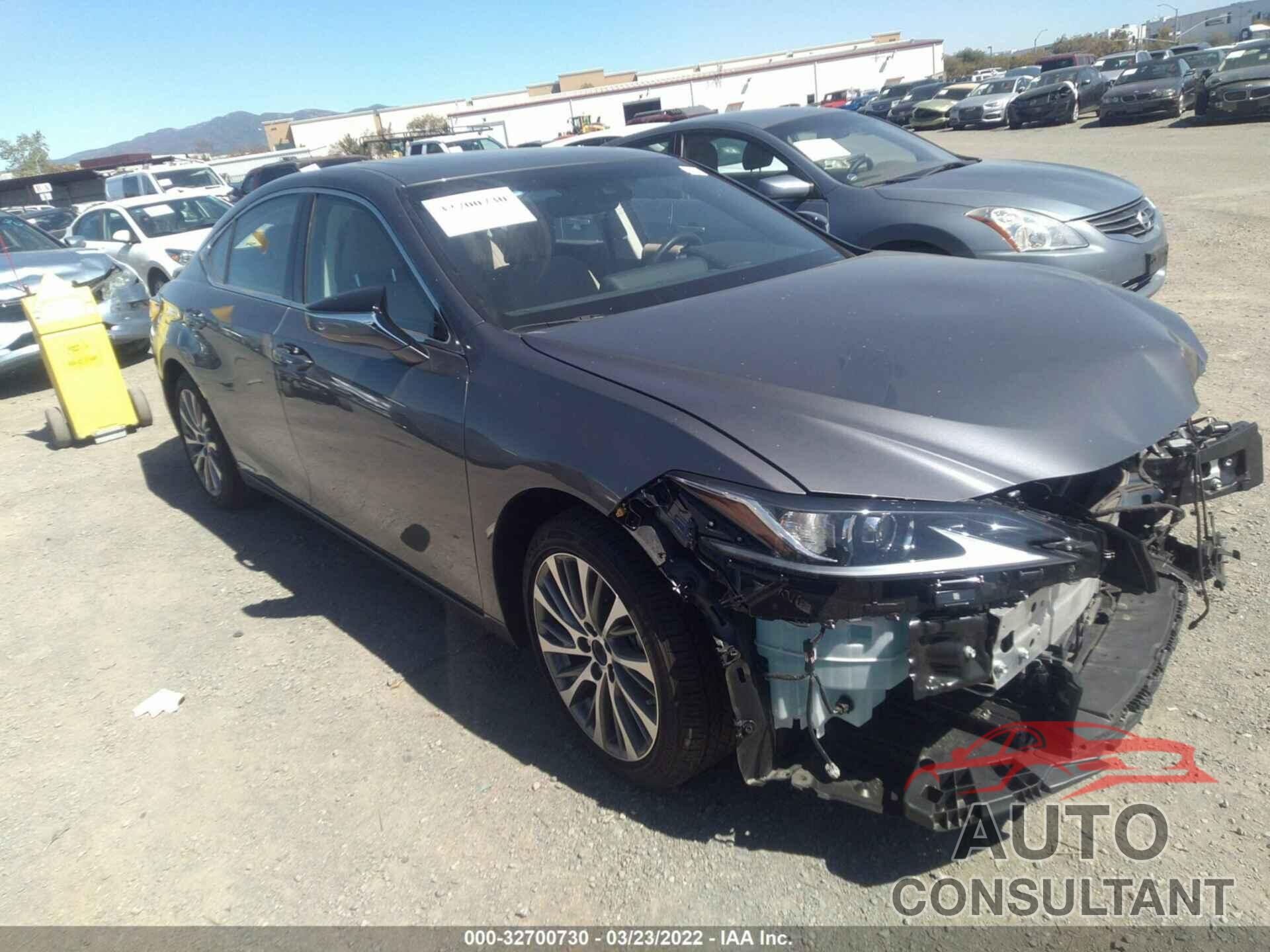 LEXUS ES 2021 - 58ADA1C10MU005176