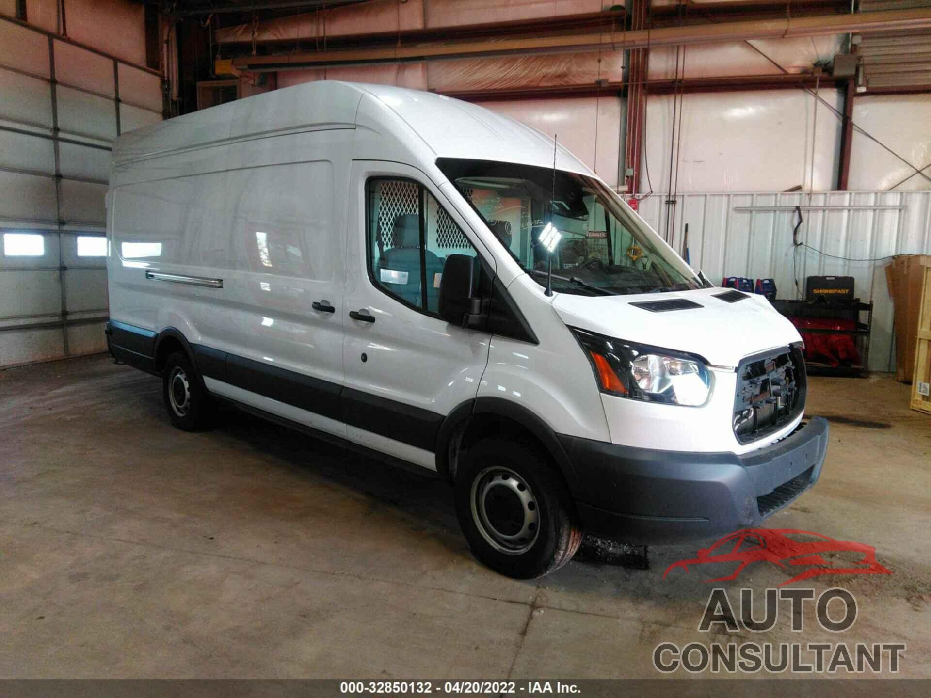 FORD TRANSIT VAN 2018 - 1FTYR3XM0JKB25623