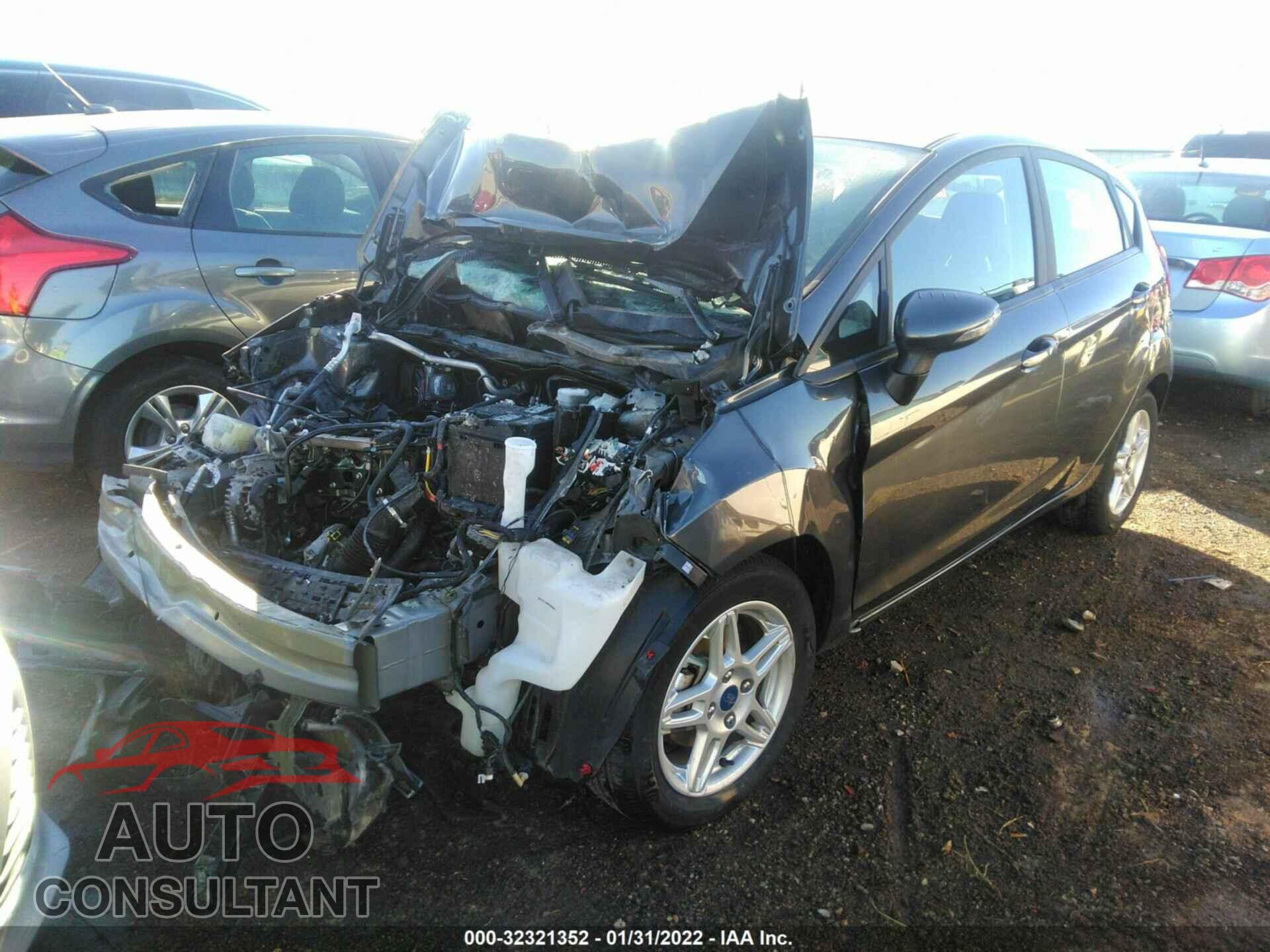 FORD FIESTA 2019 - 3FADP4EJ8KM115893