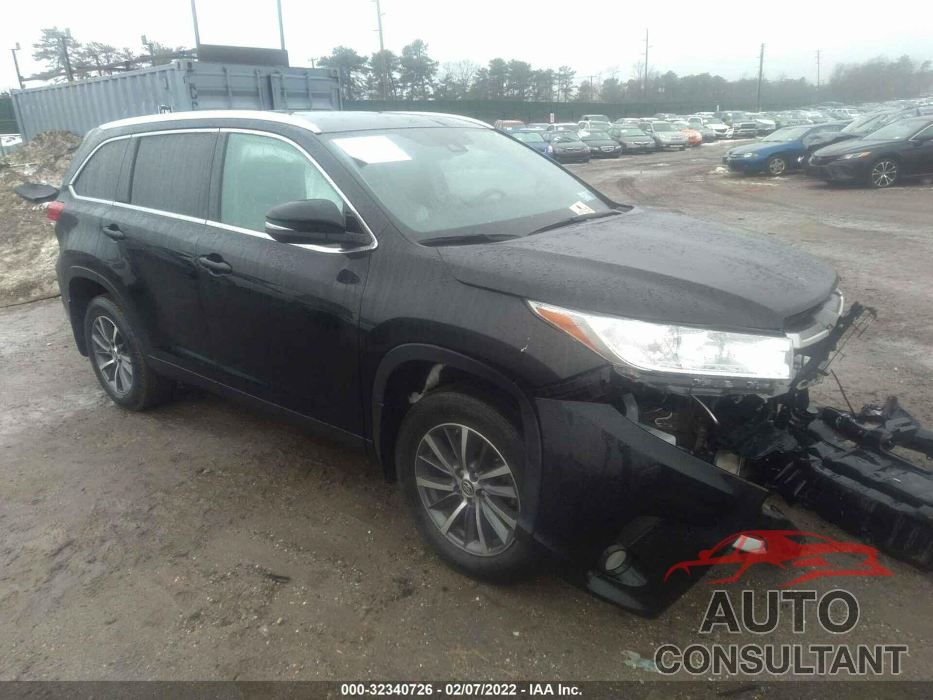 TOYOTA HIGHLANDER 2019 - 5TDJZRFH6KS599367