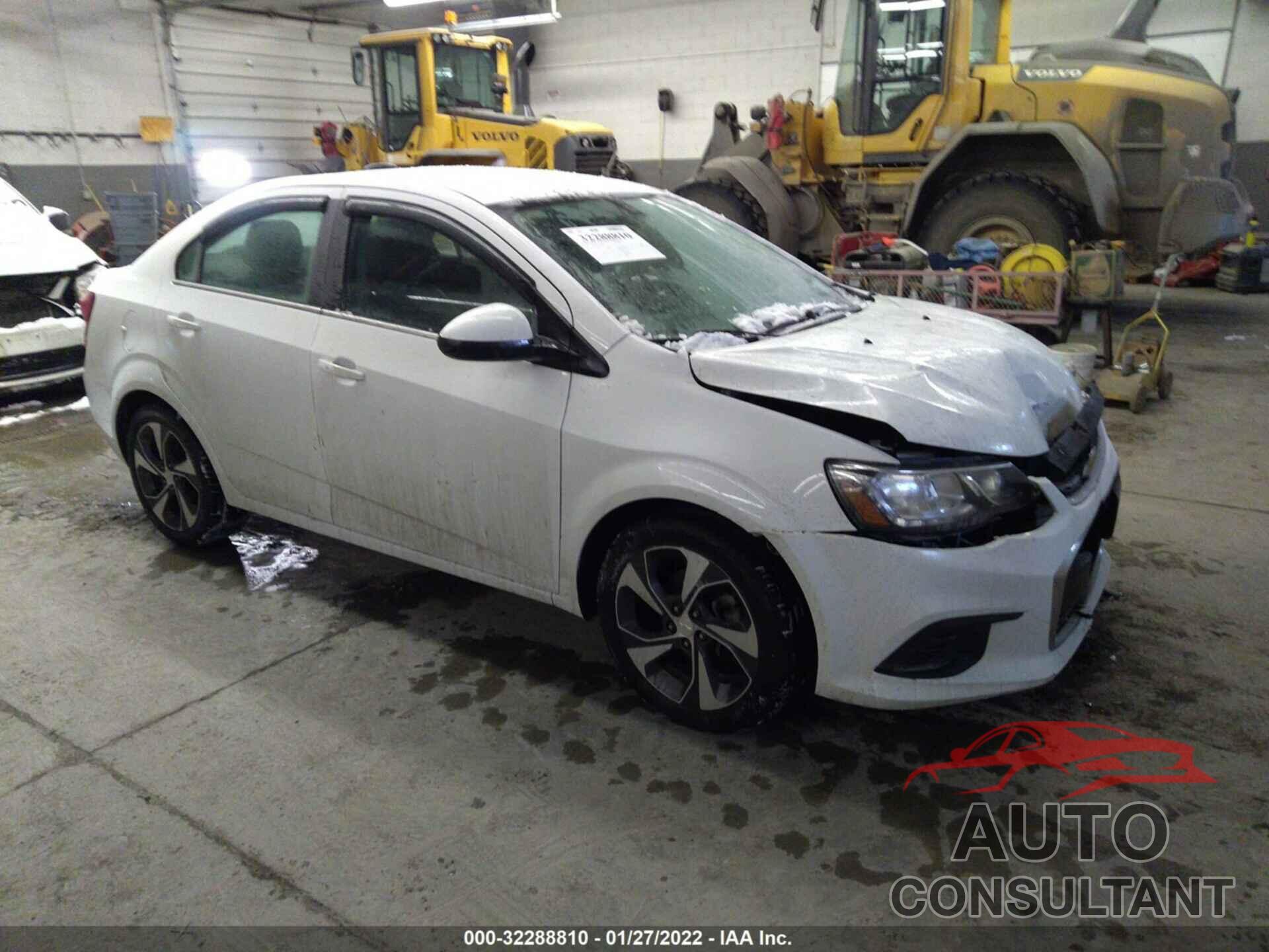 CHEVROLET SONIC 2019 - 1G1JF5SB6K4126382