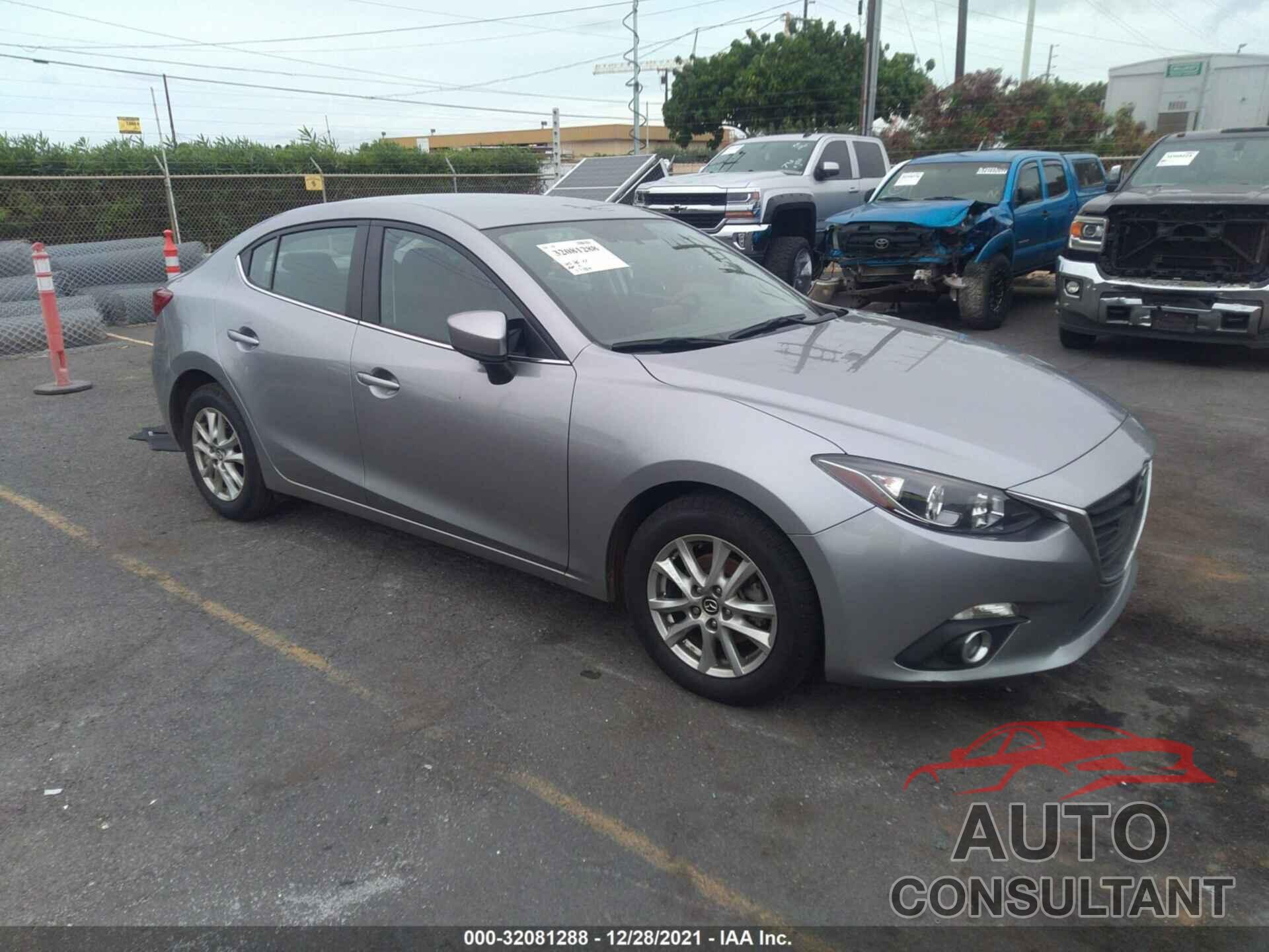 MAZDA MAZDA3 2016 - JM1BM1U70G1310485