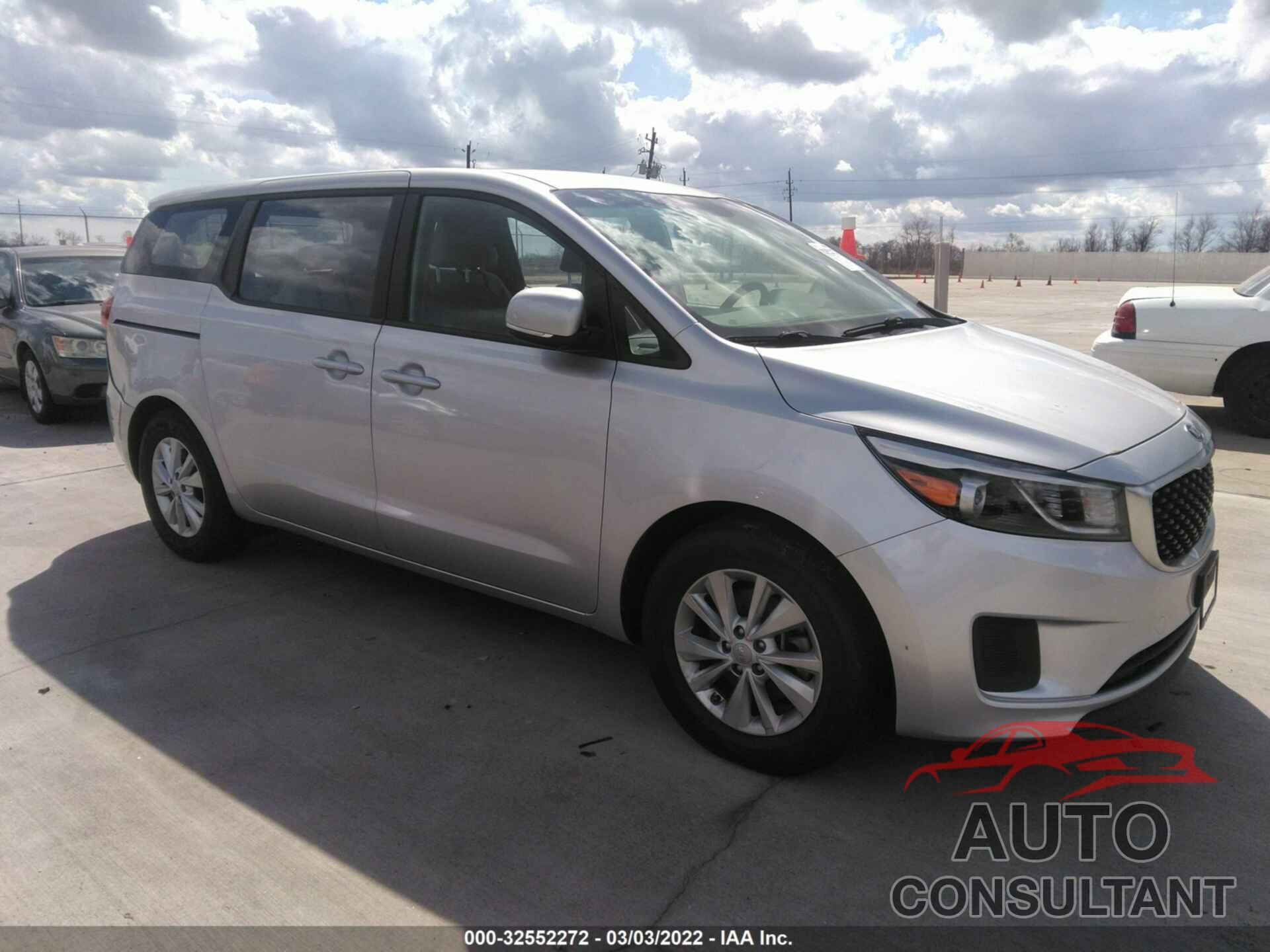 KIA SEDONA 2017 - KNDMA5C12H6279542