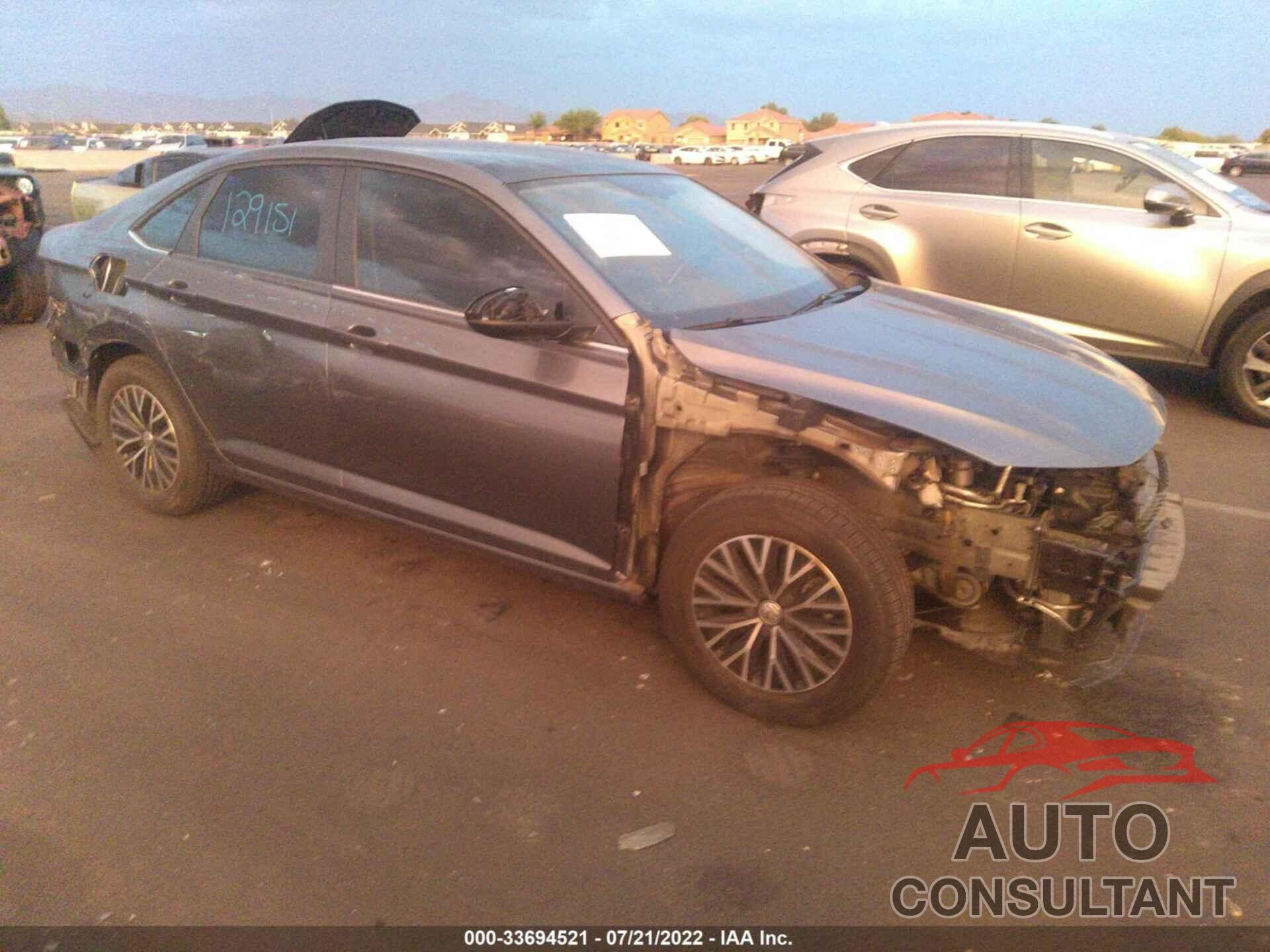VOLKSWAGEN JETTA 2019 - 3VWC57BU1KM124556
