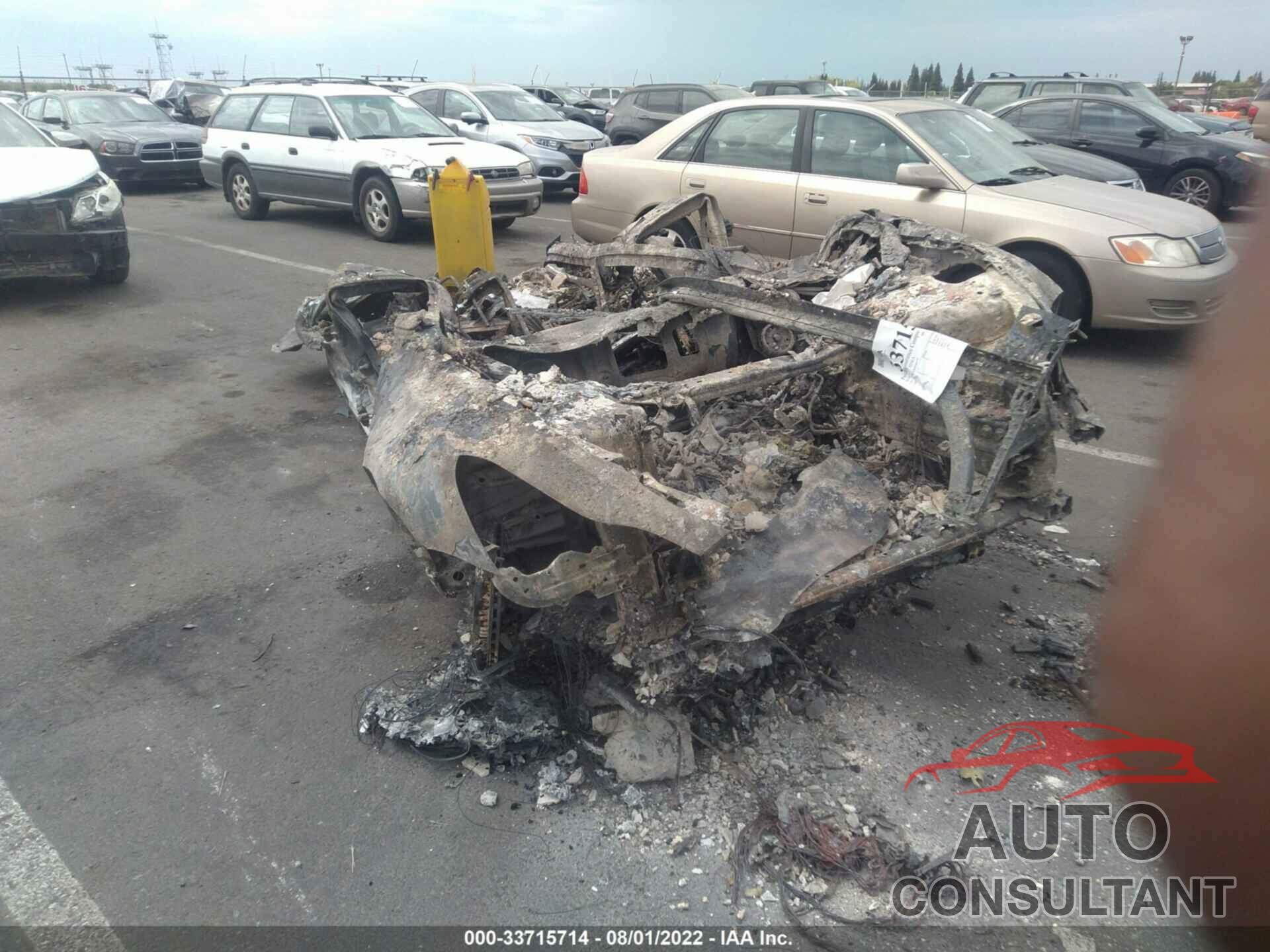 TESLA MODEL 3 2018 - 5YJ3E1EB6JF080759