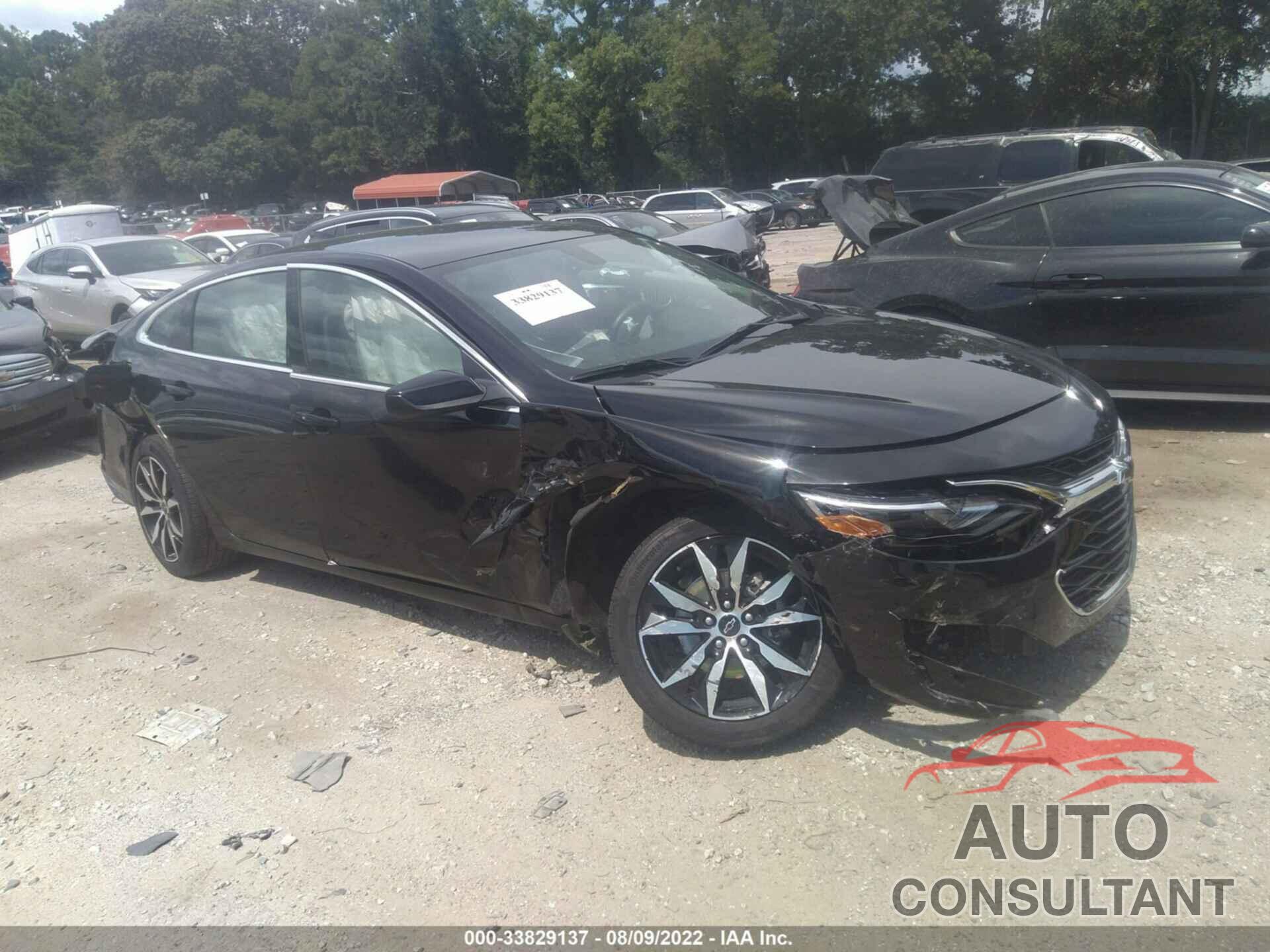 CHEVROLET MALIBU 2020 - 1G1ZG5ST1LF077915