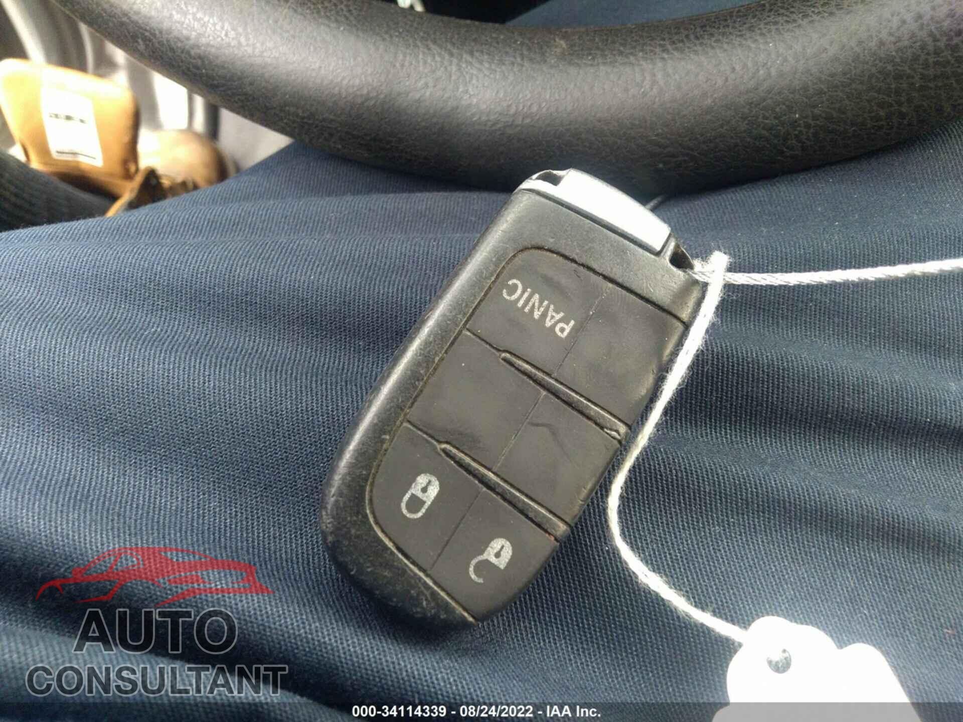 DODGE JOURNEY 2015 - 3C4PDCBB9FT546696