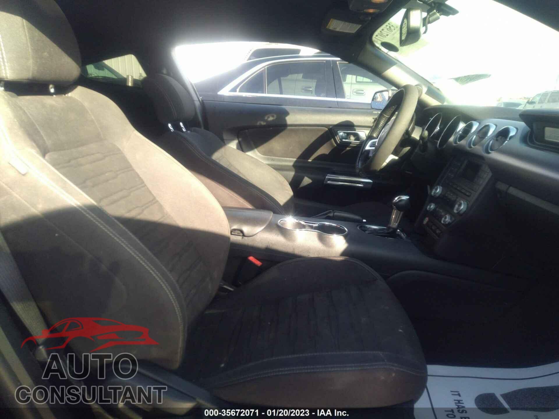 FORD MUSTANG 2017 - 1FA6P8TH7H5330583