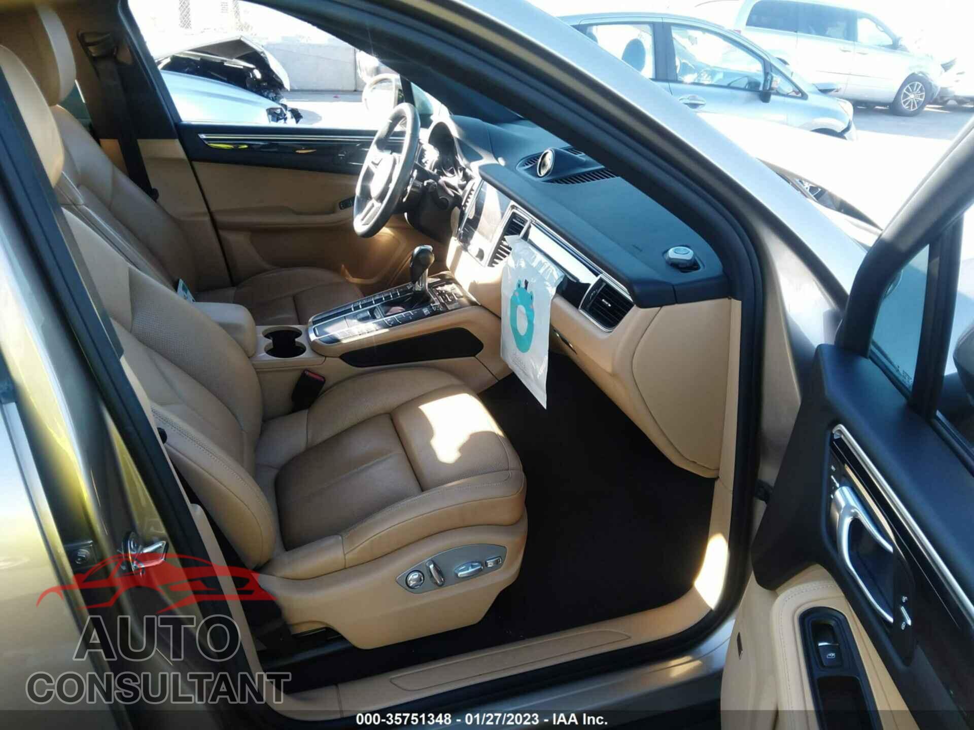 PORSCHE MACAN 2018 - WP1AA2A50JLB01982