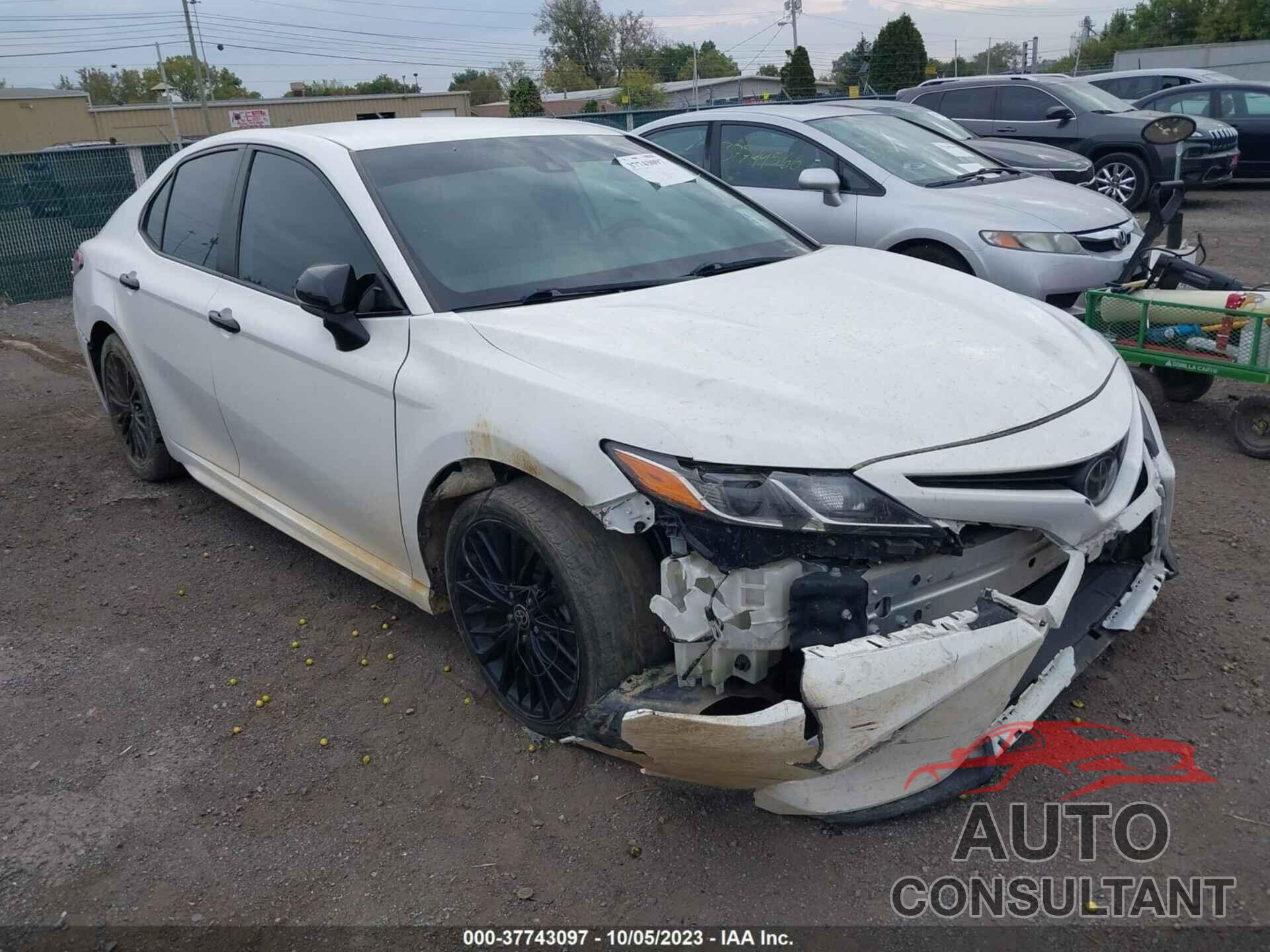 TOYOTA CAMRY 2020 - 4T1G11AK1LU362834