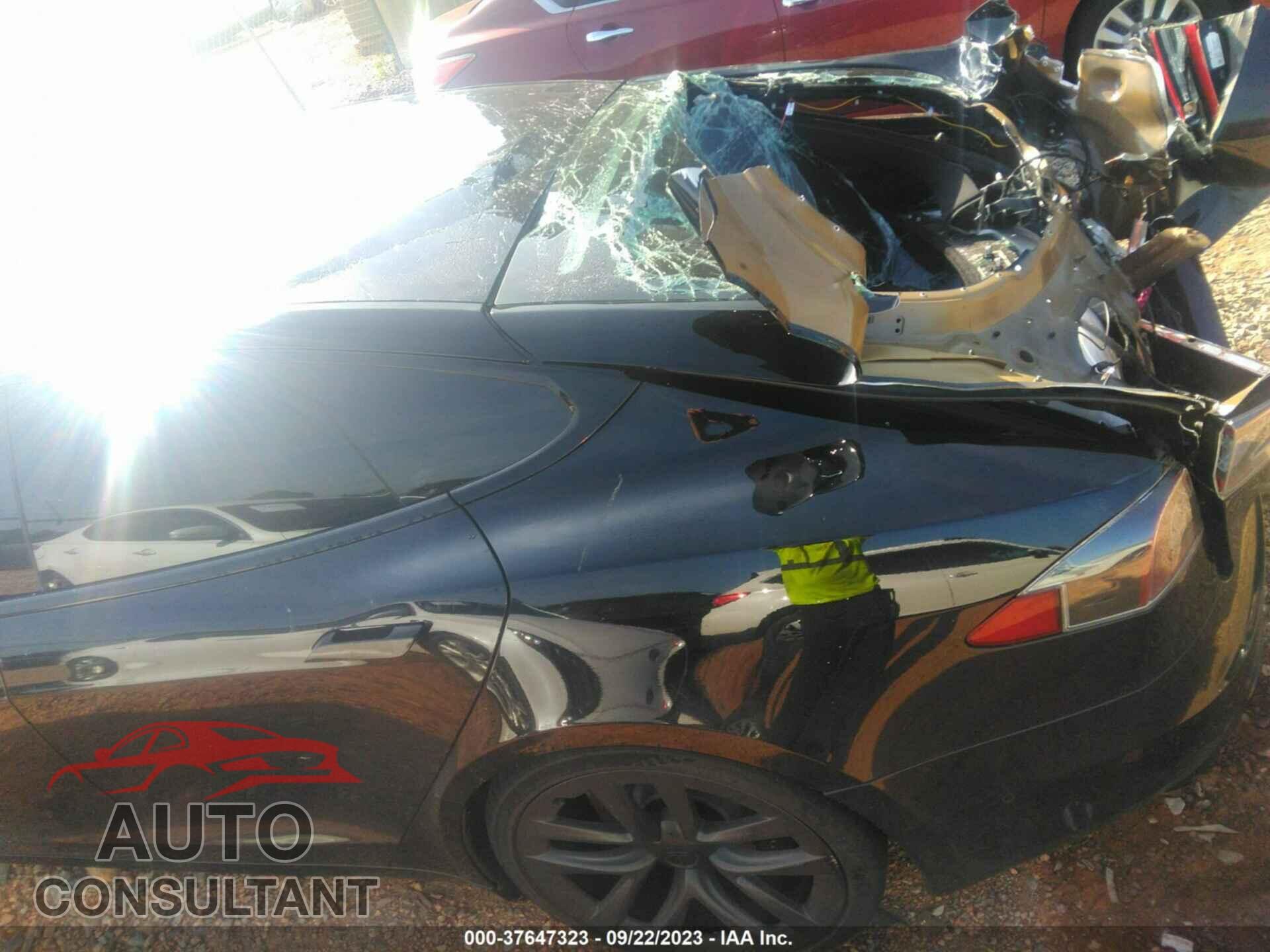 TESLA MODEL S 2021 - 5YJSA1E65MF440733