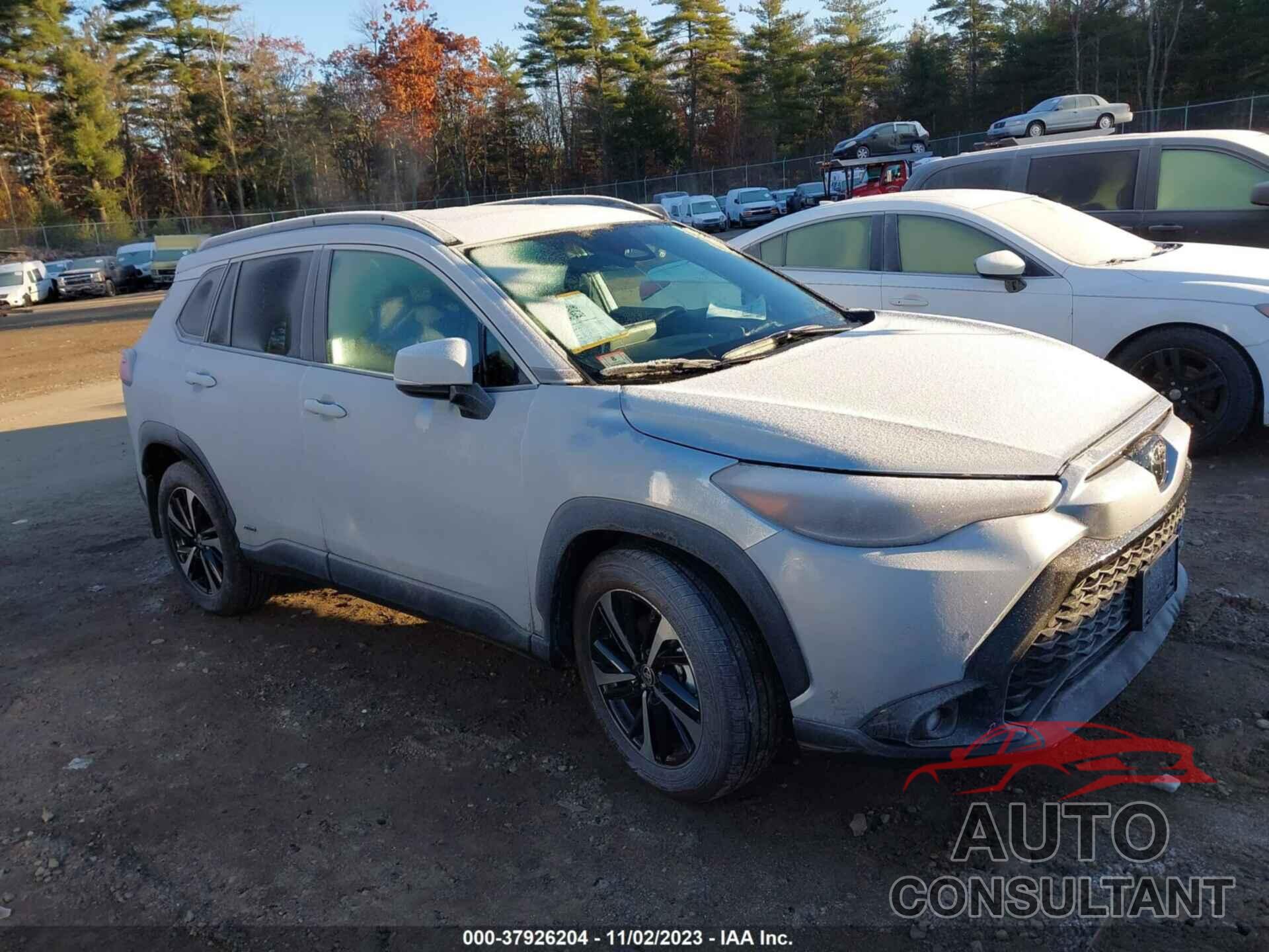 TOYOTA COROLLA CROSS 2023 - 7MUFBABGXPV002873
