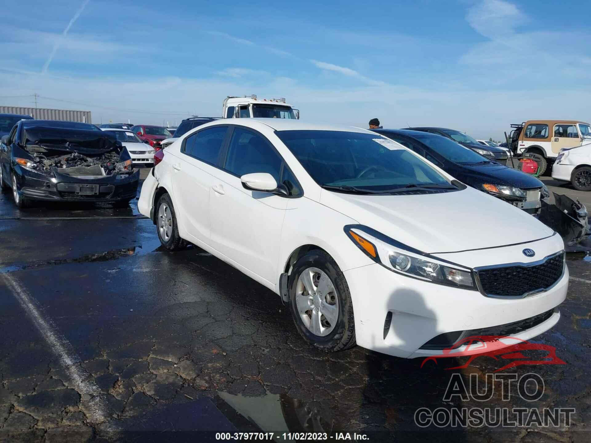 KIA FORTE 2018 - 3KPFK4A76JE202406