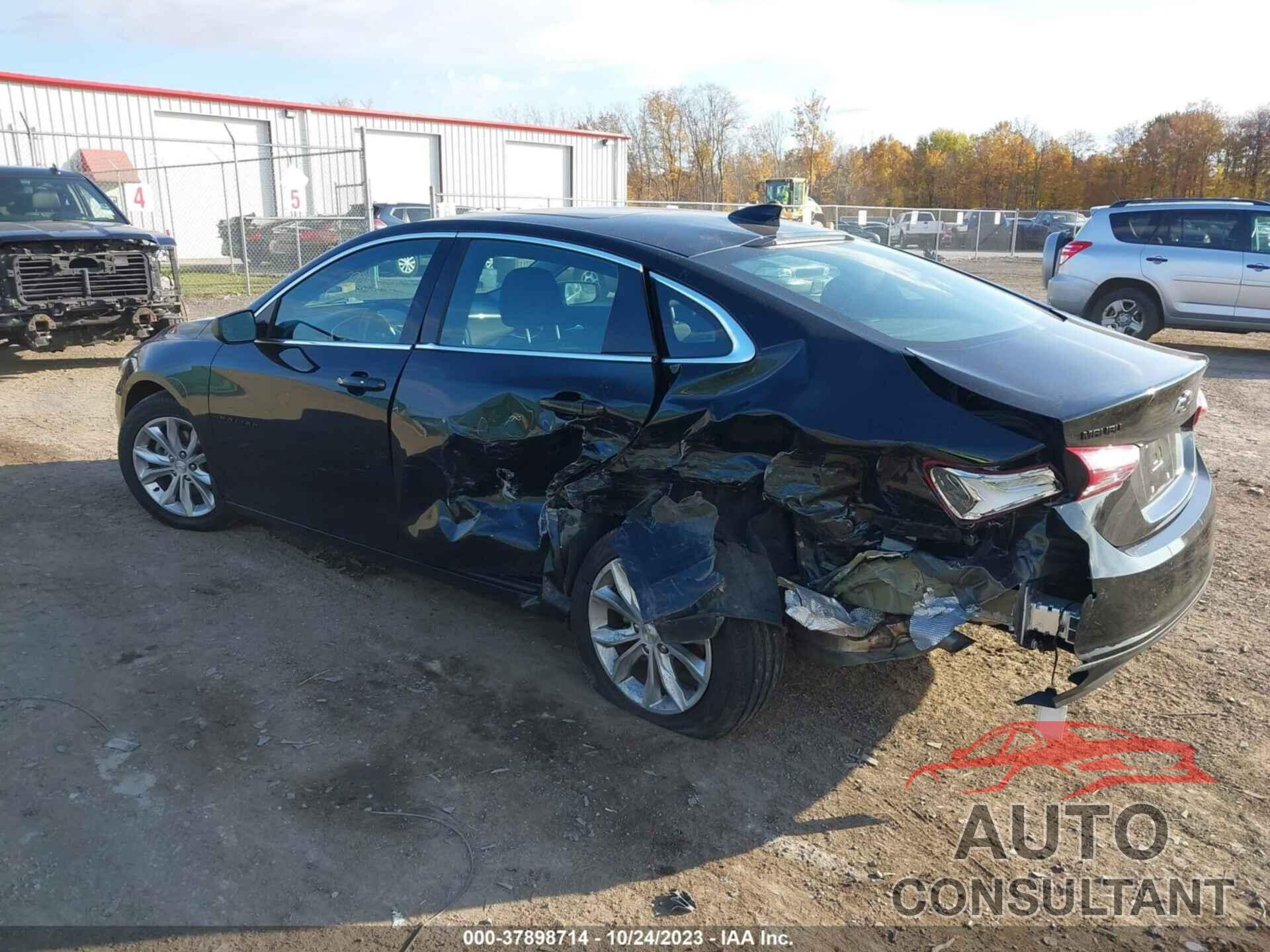 CHEVROLET MALIBU 2021 - 1G1ZD5ST1MF021533