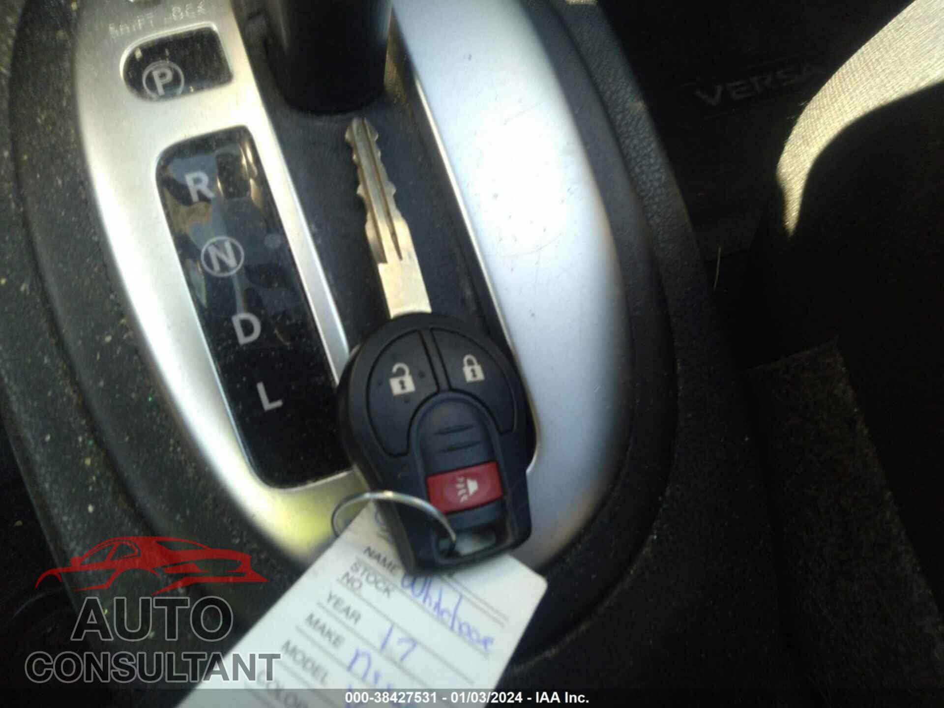 NISSAN VERSA NOTE 2017 - 3N1CE2CP3HL363381