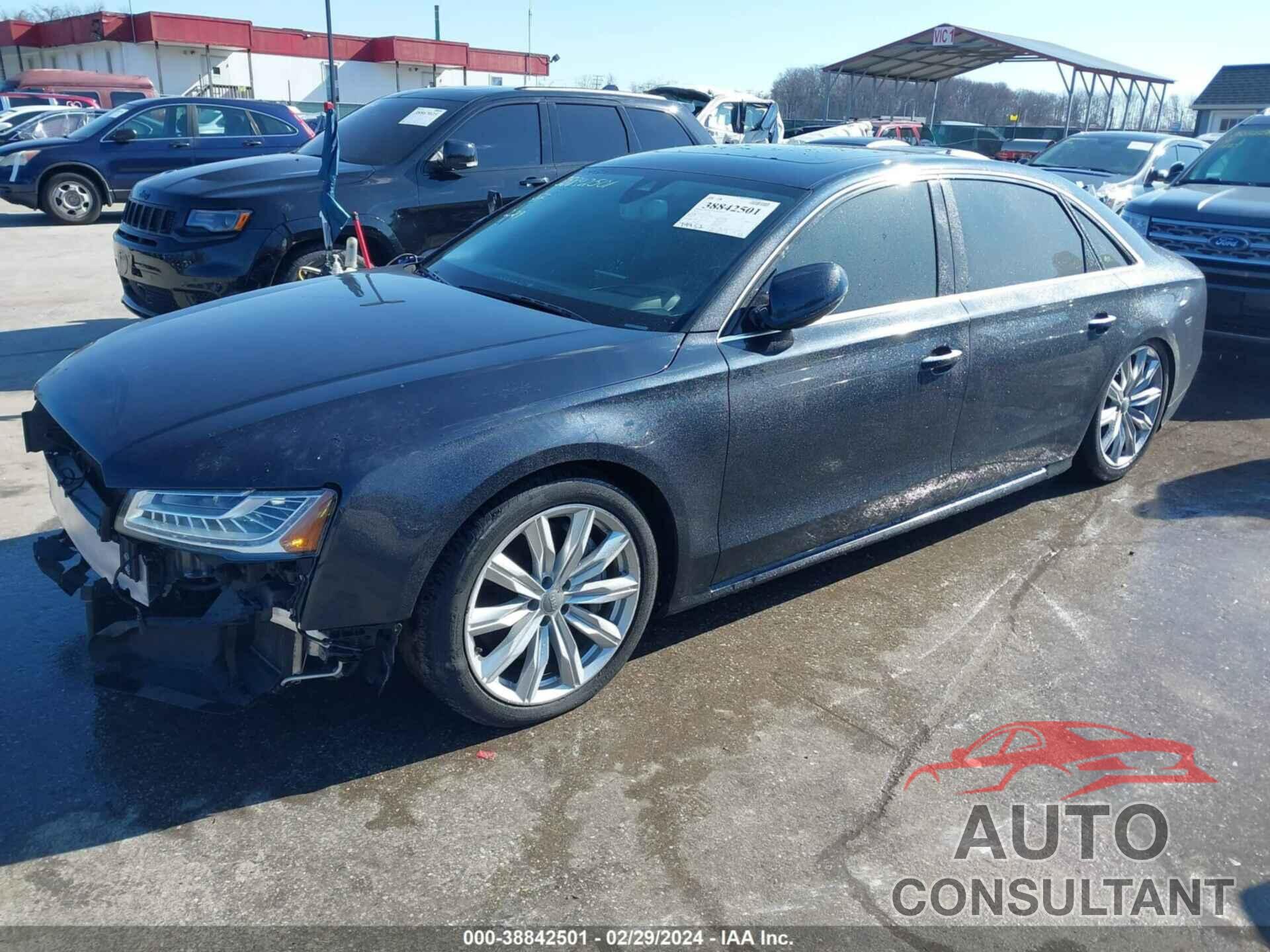 AUDI A8 L 2018 - WAU43AFD7JN000538