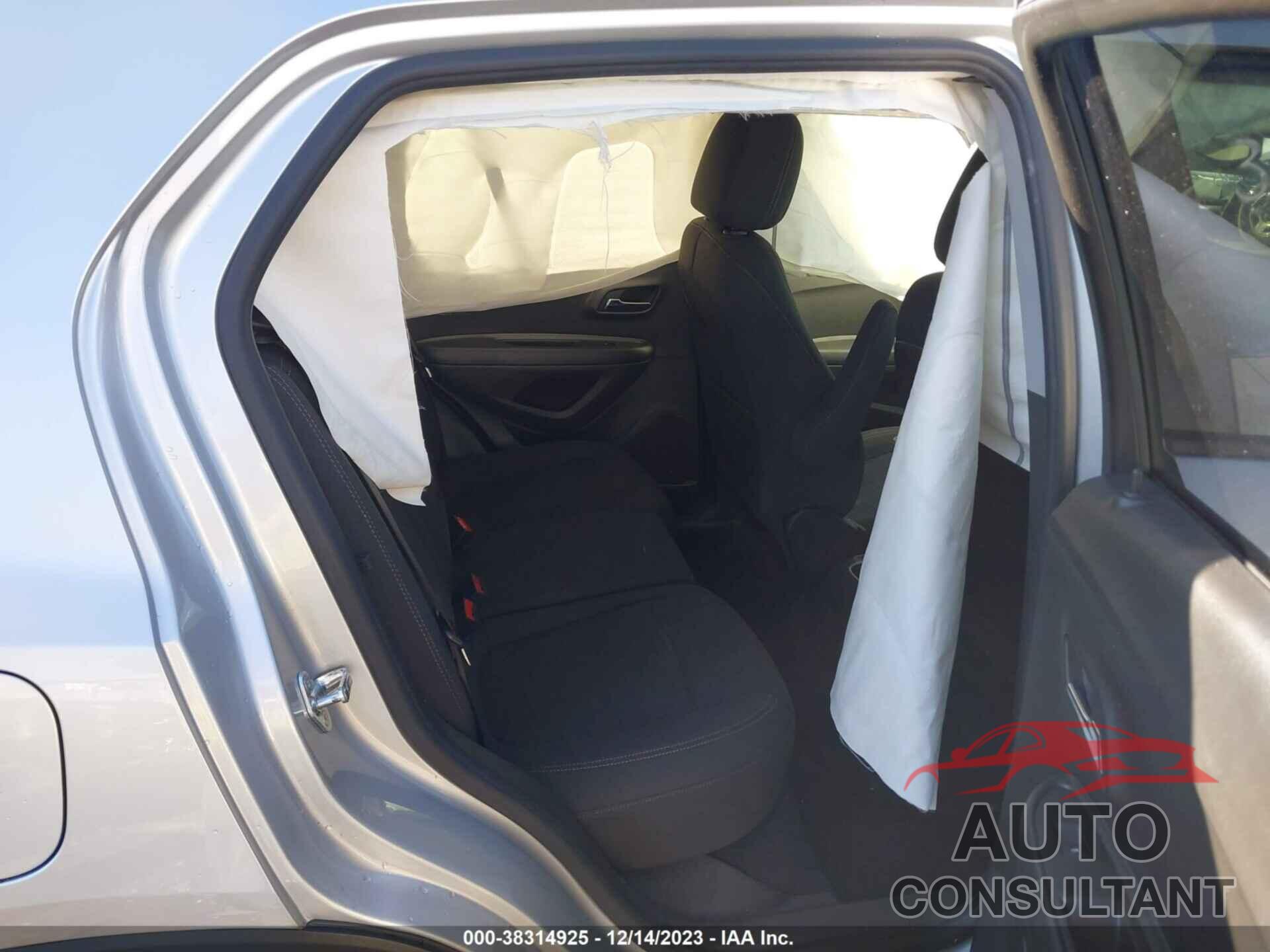 CHEVROLET TRAX 2020 - KL7CJKSB3LB310279