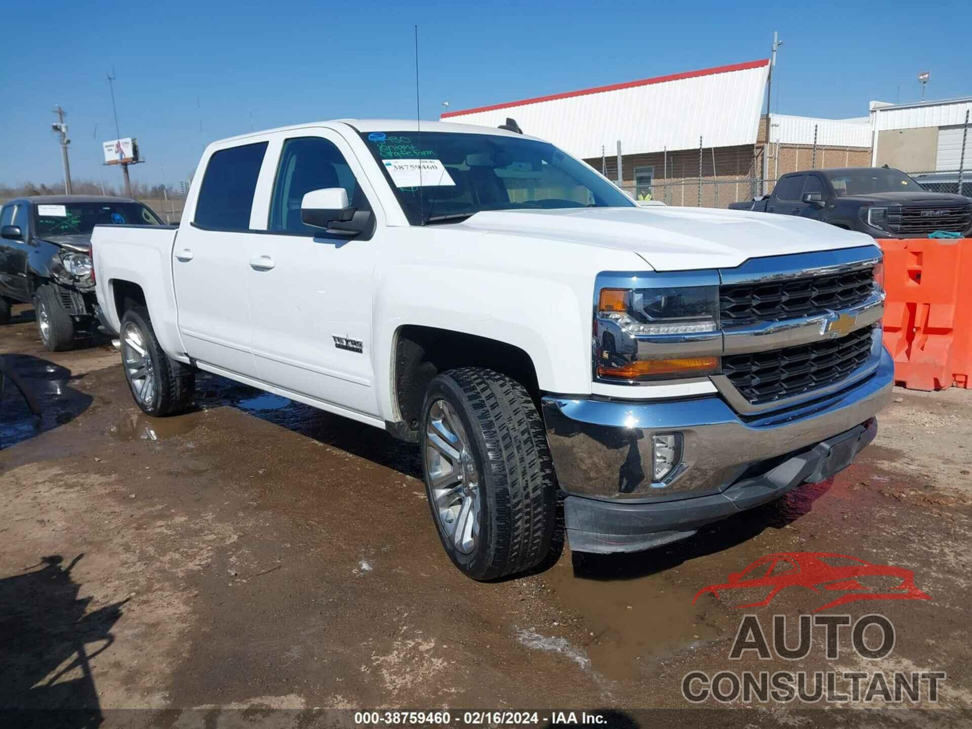 CHEVROLET SILVERADO 1500 2018 - 3GCPCREC7JG194357