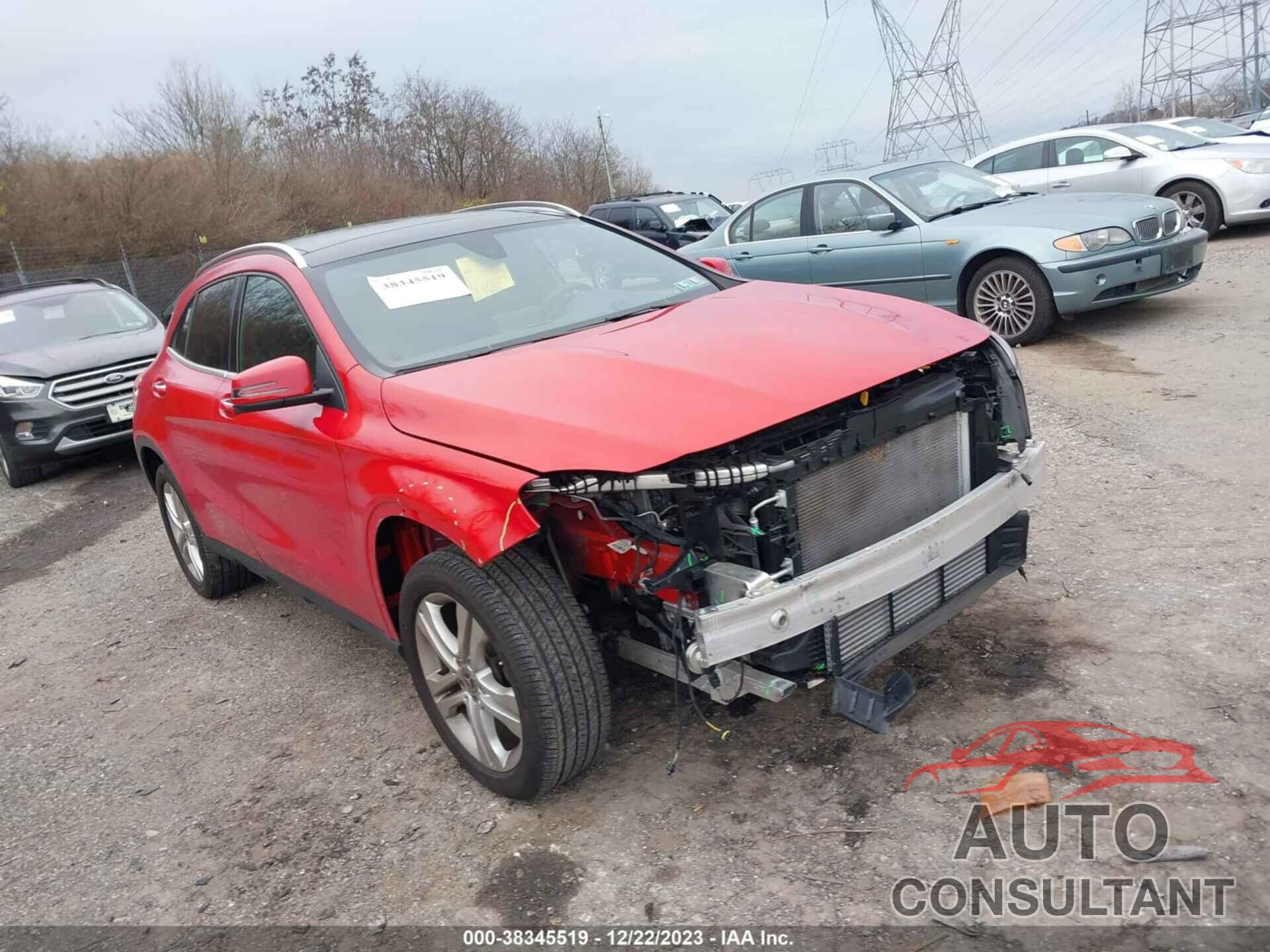 MERCEDES-BENZ GLA 250 2019 - WDCTG4GB2KJ552548