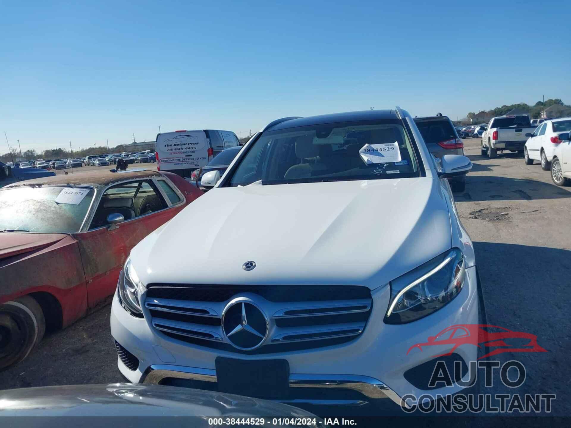 MERCEDES-BENZ GLC 2018 - WDC0G4JB4JV091002