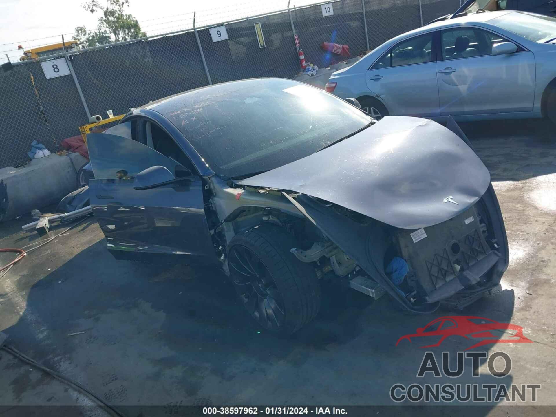 TESLA MODEL 3 2022 - 5YJ3E1EB5NF183452