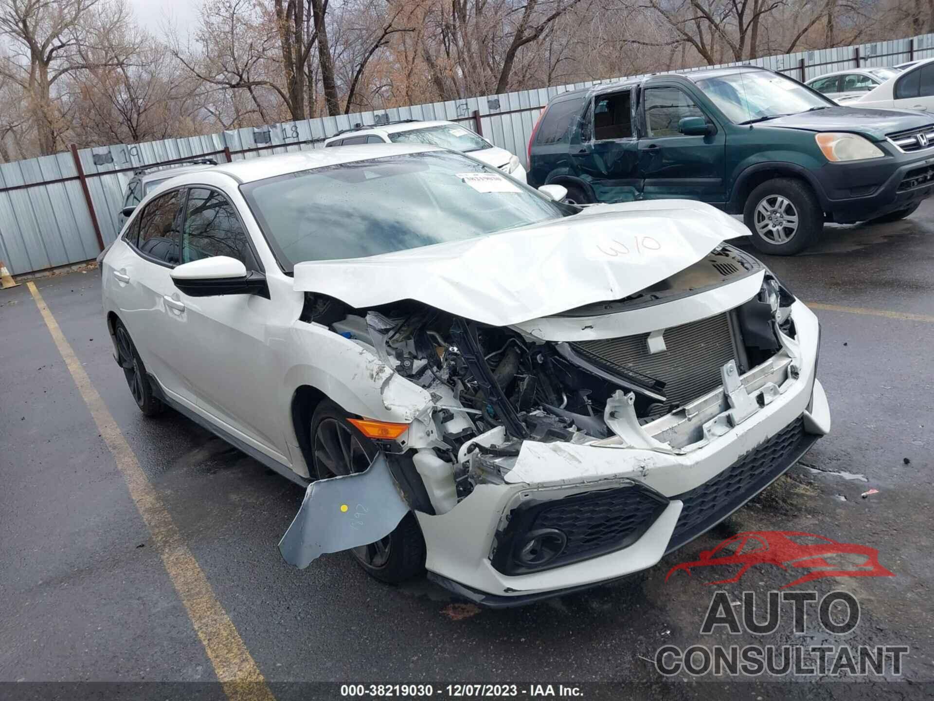 HONDA CIVIC 2019 - SHHFK7H46KU210951