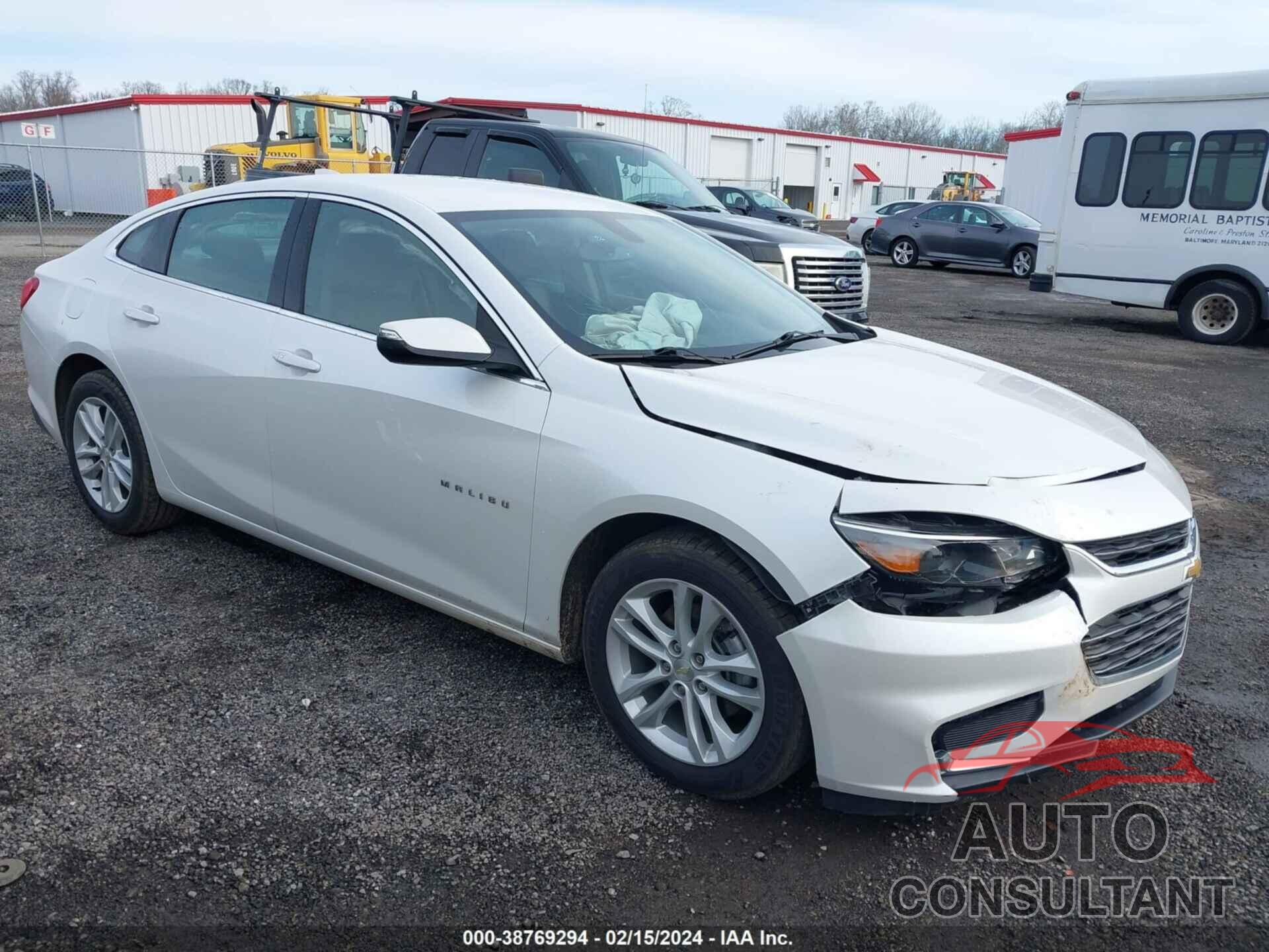 CHEVROLET MALIBU 2016 - 1G1ZE5ST5GF317950