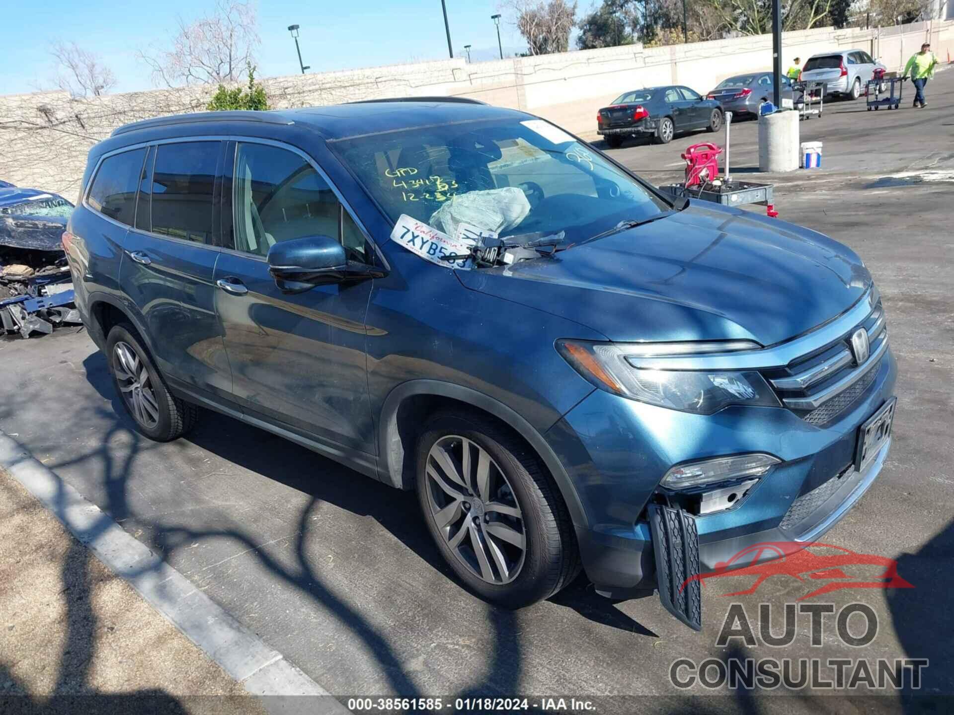 HONDA PILOT 2017 - 5FNYF6H99HB028660