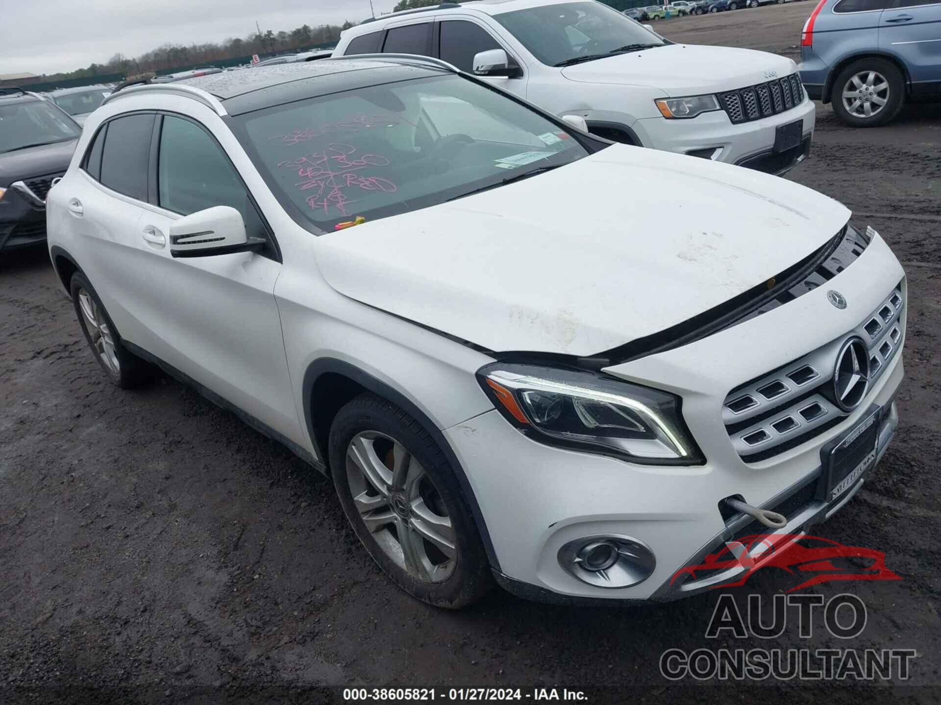 MERCEDES-BENZ GLA 250 2020 - WDCTG4GB5LU028391