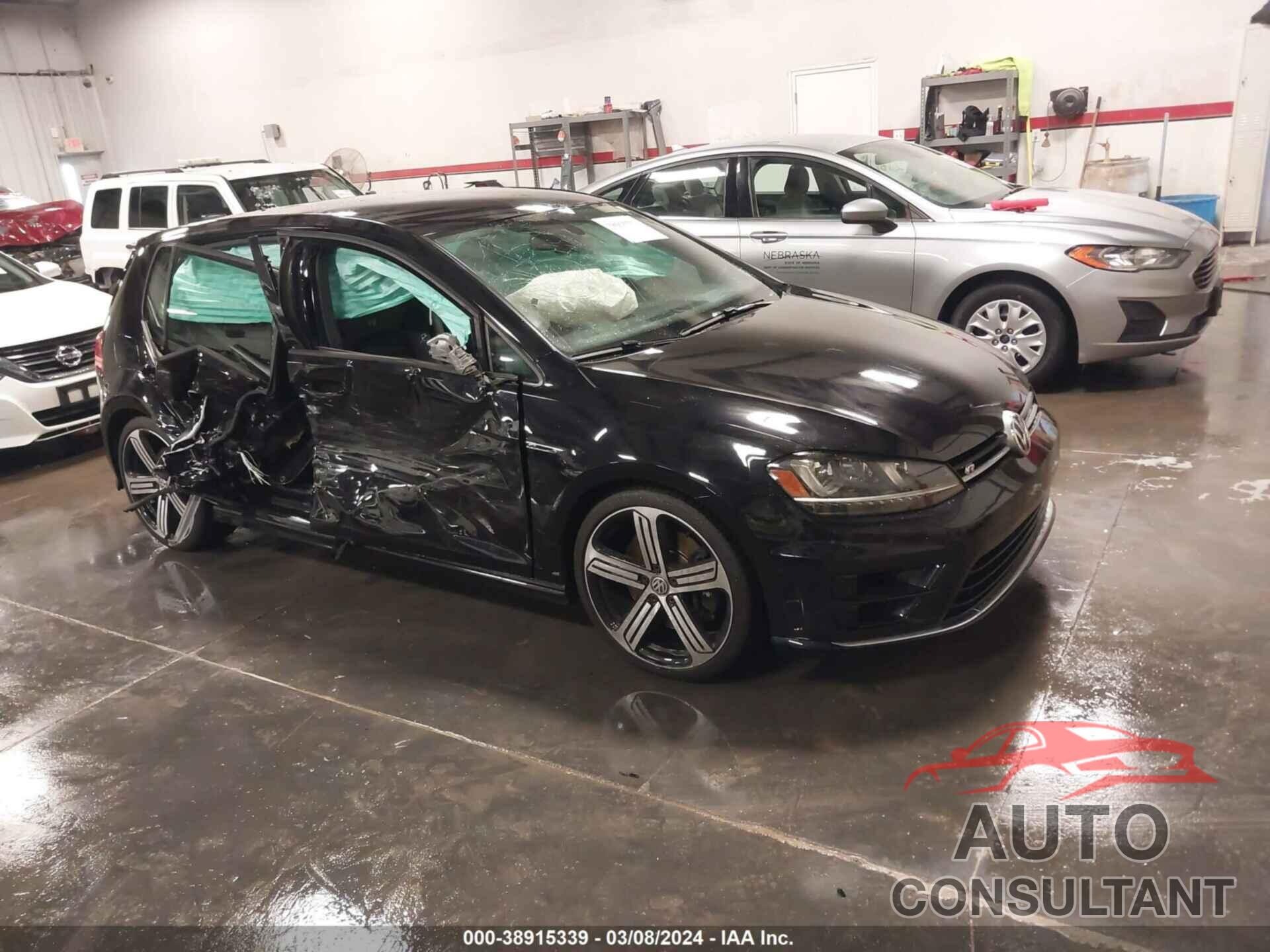 VOLKSWAGEN GOLF R 2016 - WVWUF7AUXGW284514