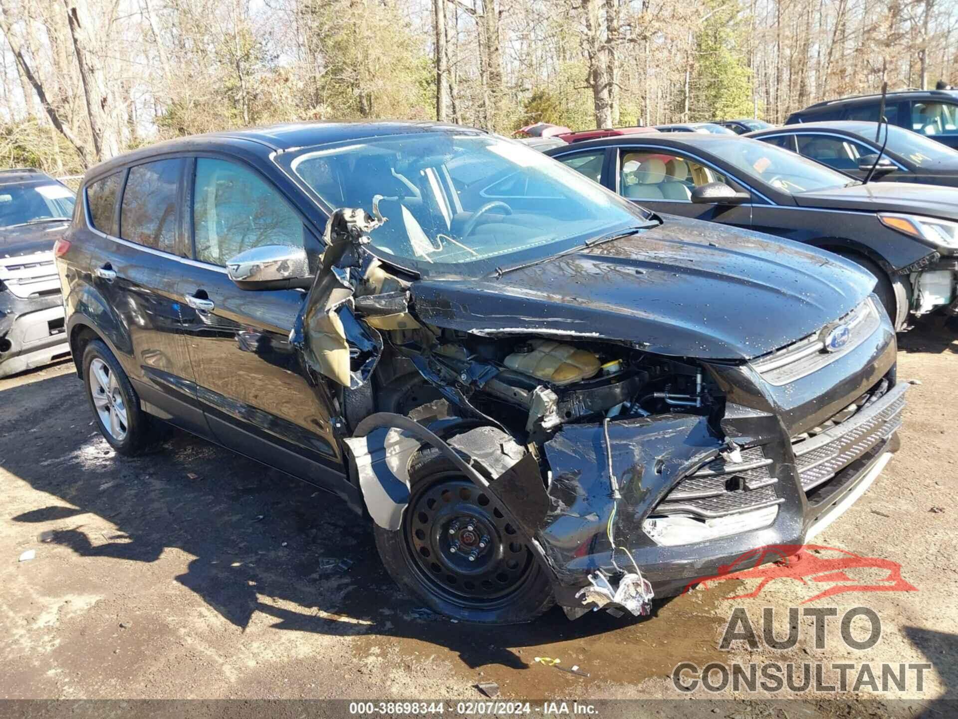 FORD ESCAPE 2016 - 1FMCU0G71GUB90328