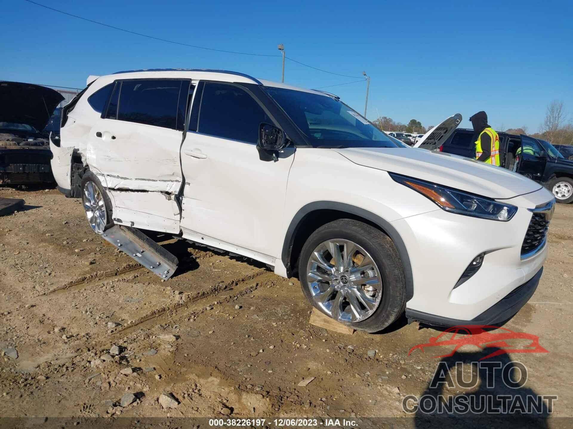 TOYOTA HIGHLANDER 2021 - 5TDYZRAH8MS066154