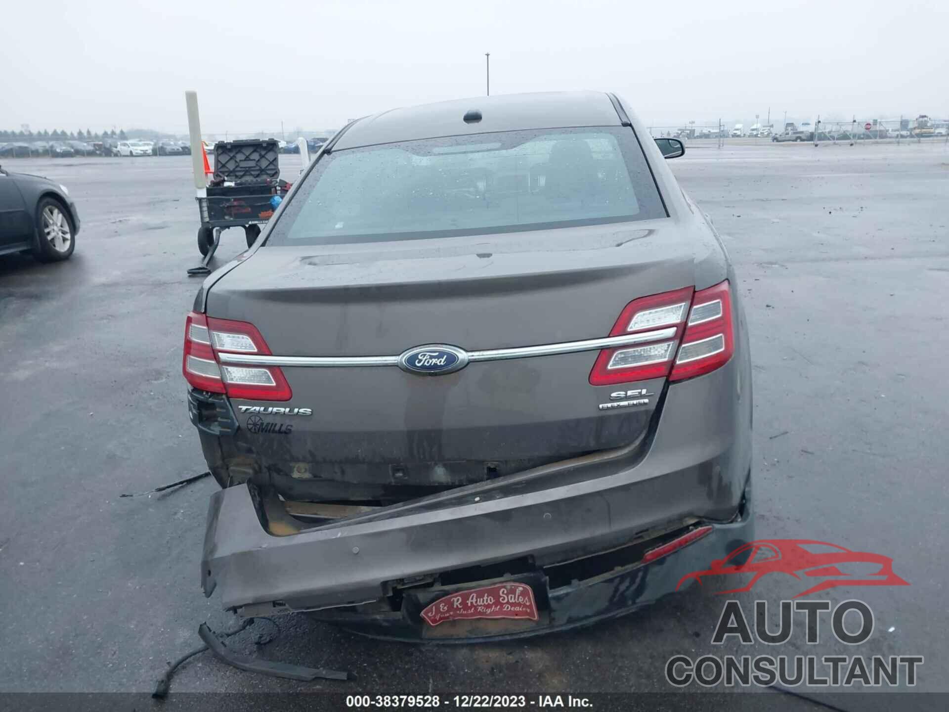 FORD TAURUS 2016 - 1FAHP2E87GG143575