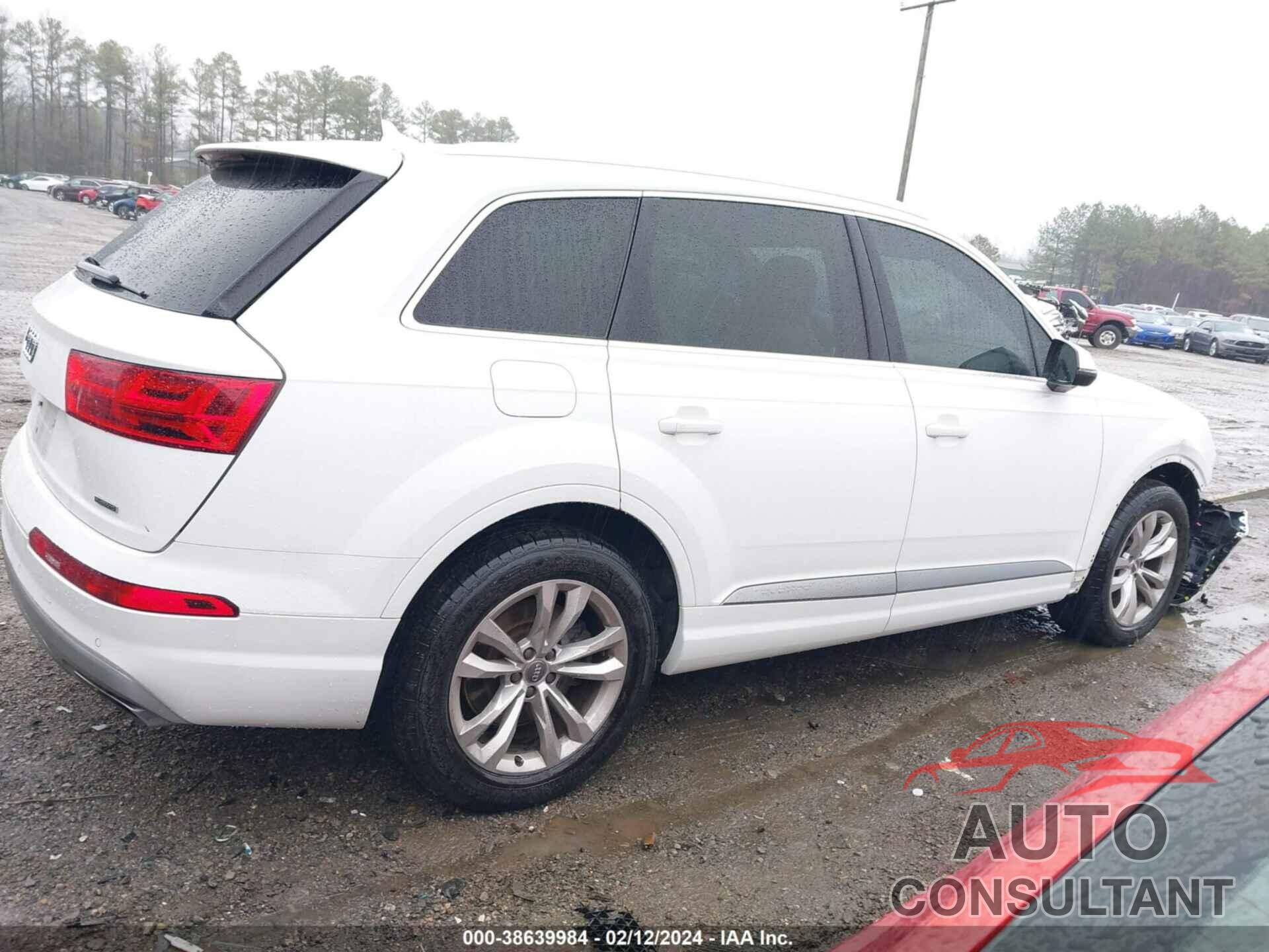 AUDI Q7 2017 - WA1LHAF77HD036167