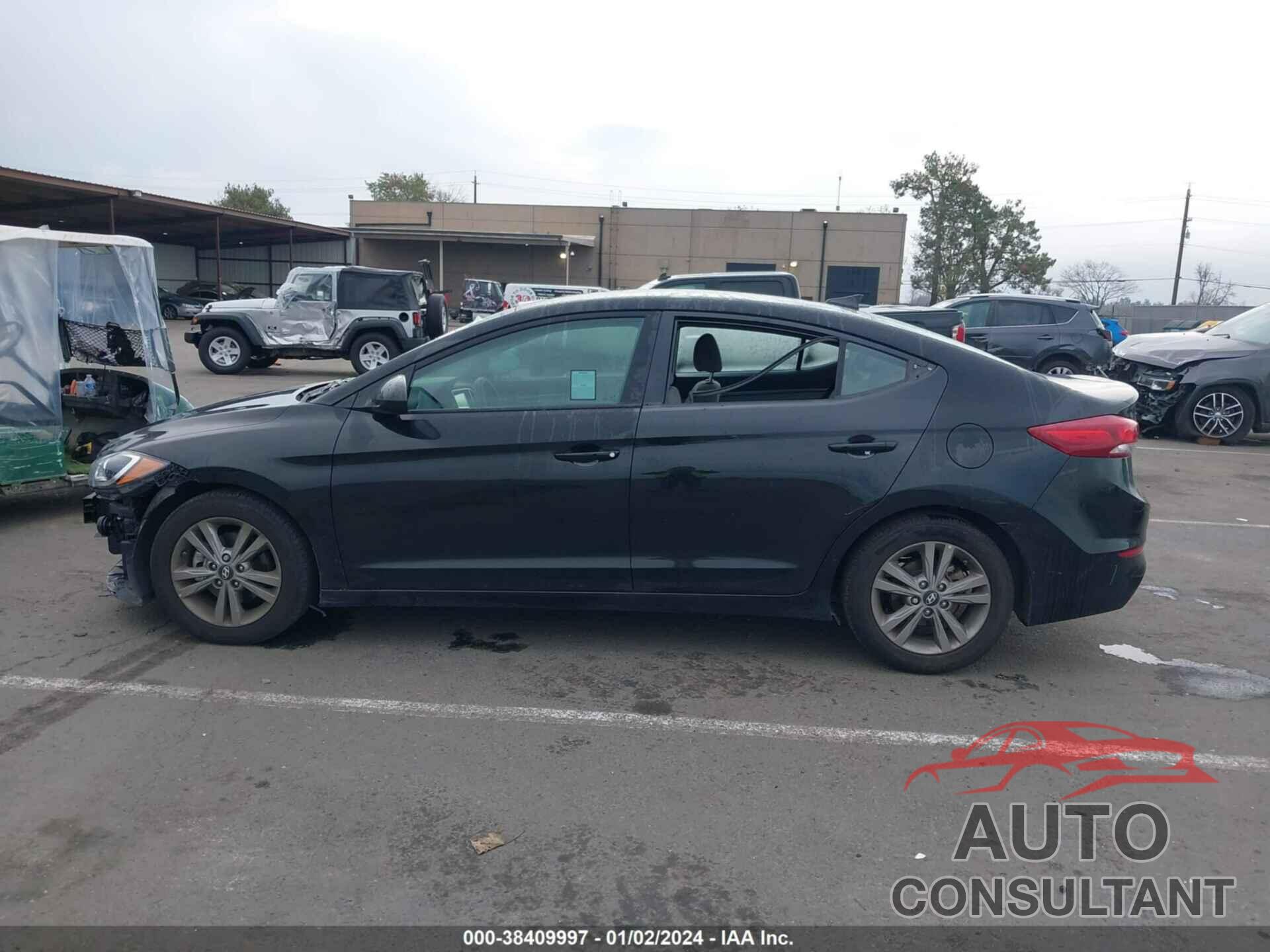 HYUNDAI ELANTRA 2018 - 5NPD84LF8JH322181