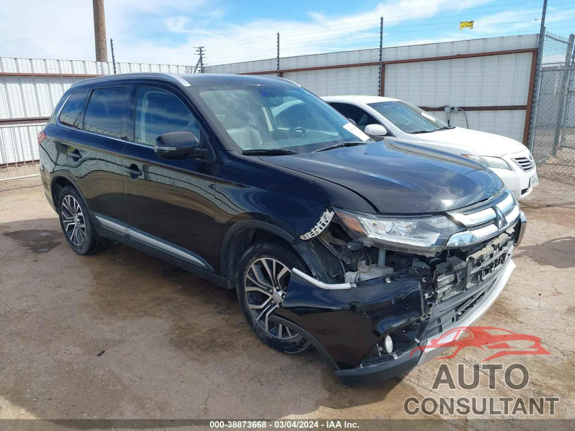 MITSUBISHI OUTLANDER 2018 - JA4AD3A34JZ015790