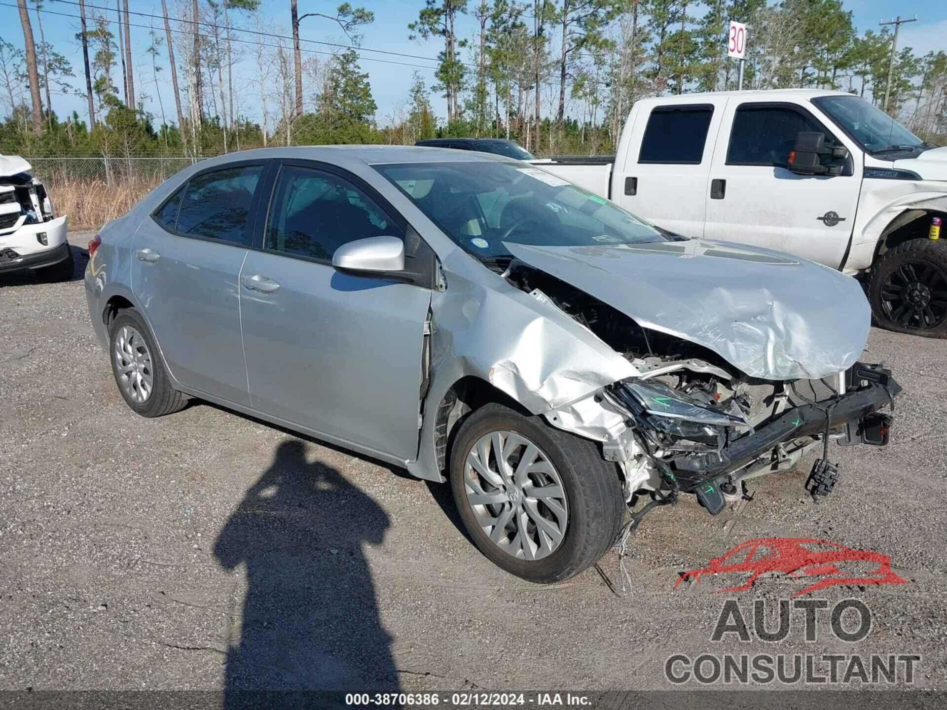 TOYOTA COROLLA 2019 - 5YFBURHE1KP869748